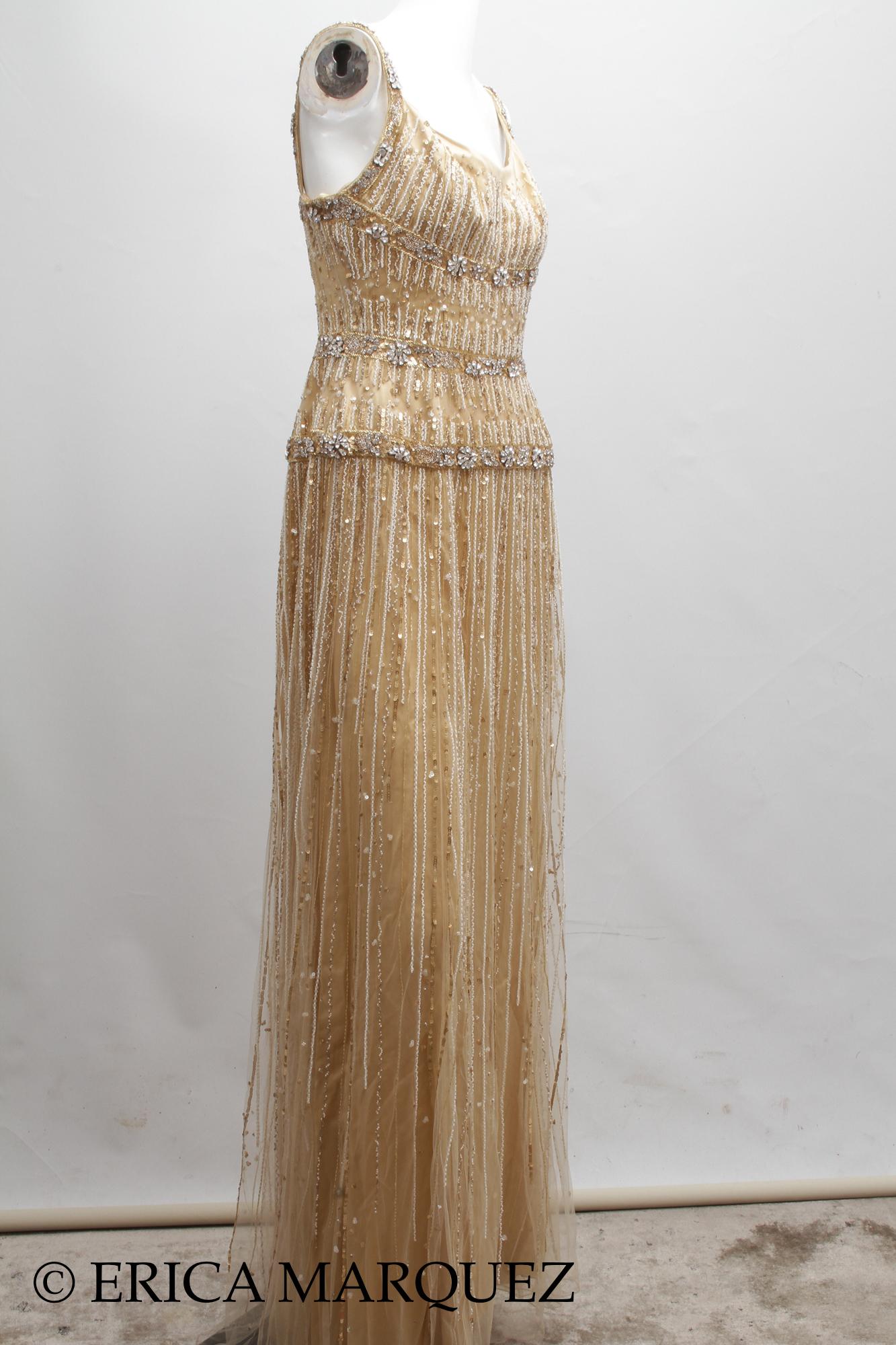 MURAD ZUHAIR, Gold Metallic Floor Length Evening Gown Sequins and Rhinestones (robe de soirée métallisée avec paillettes et strass) en vente 5