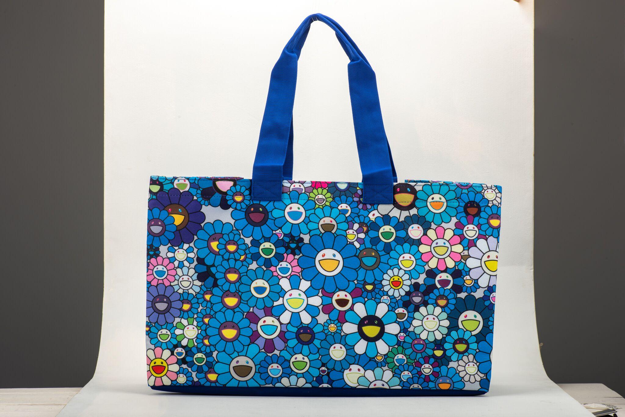 Bleu Murakami - Nouveau sac à main bleu à double largeur en vente