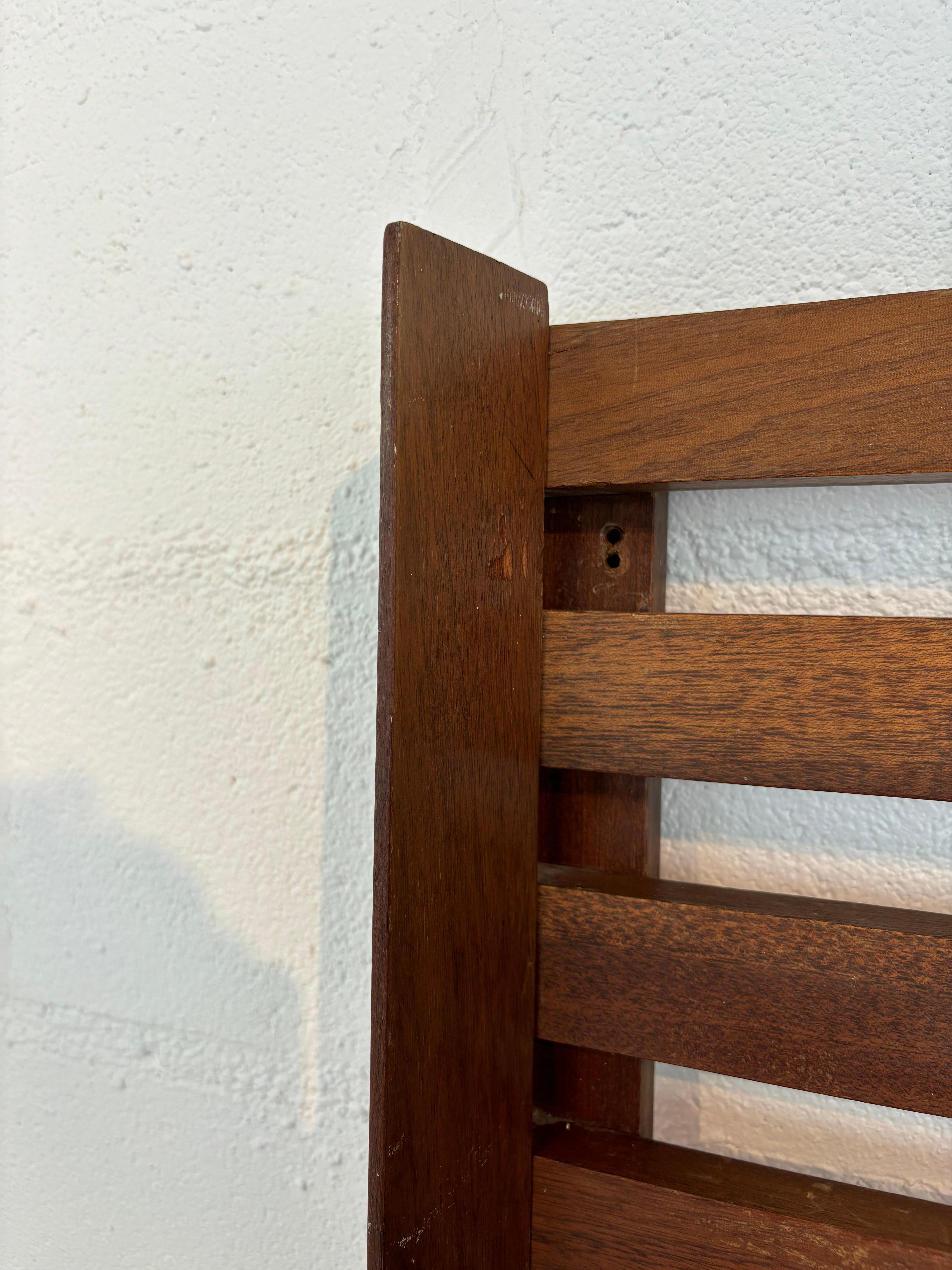 Mural coat rack by Georges Frydman For Sale 4