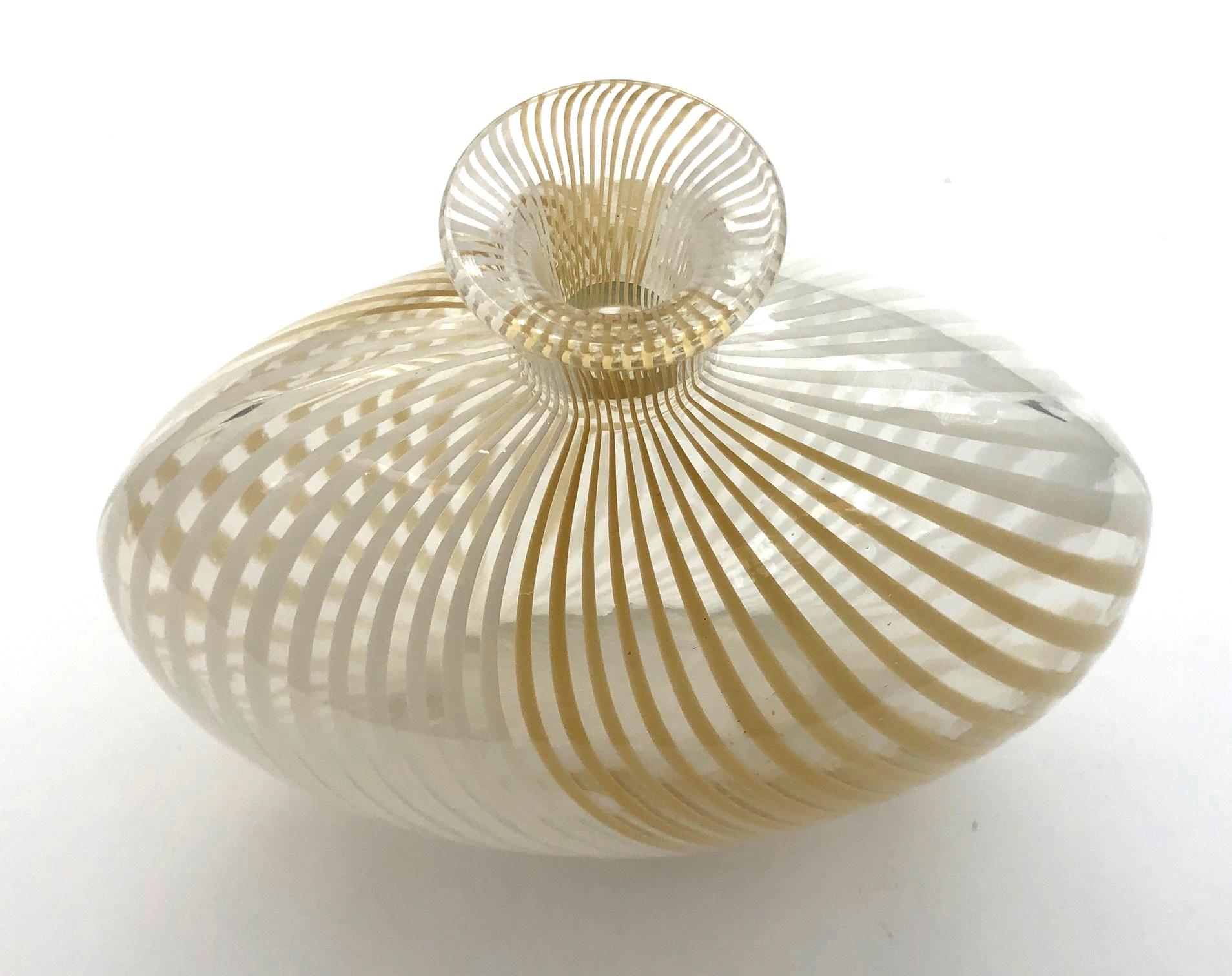 Mid-Century Modern Murano 1950s Filigrana Art Glass Pillow Vase by Dino Martens for Aureliano Toso