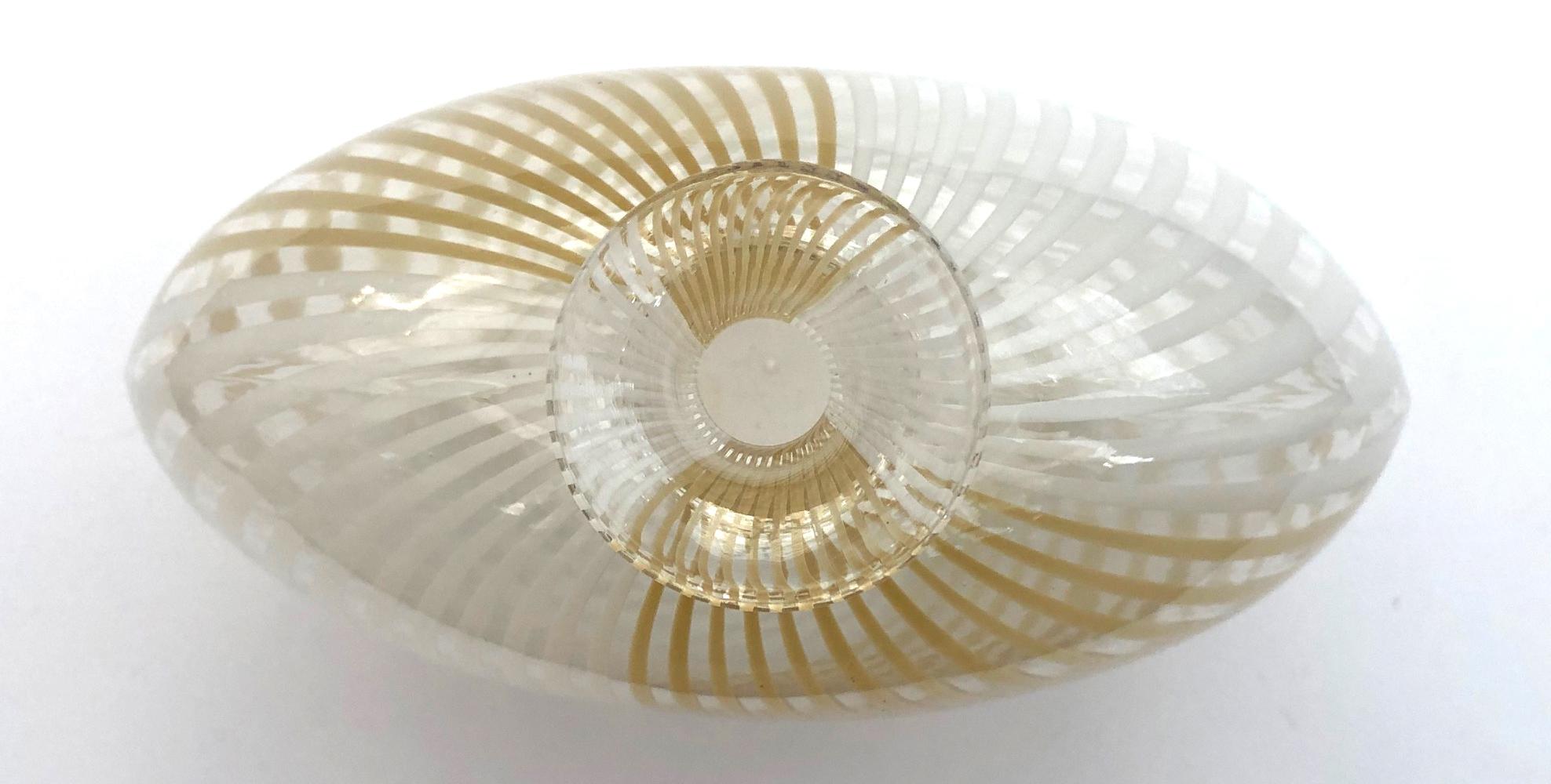 Hand-Crafted Murano 1950s Filigrana Art Glass Pillow Vase by Dino Martens for Aureliano Toso