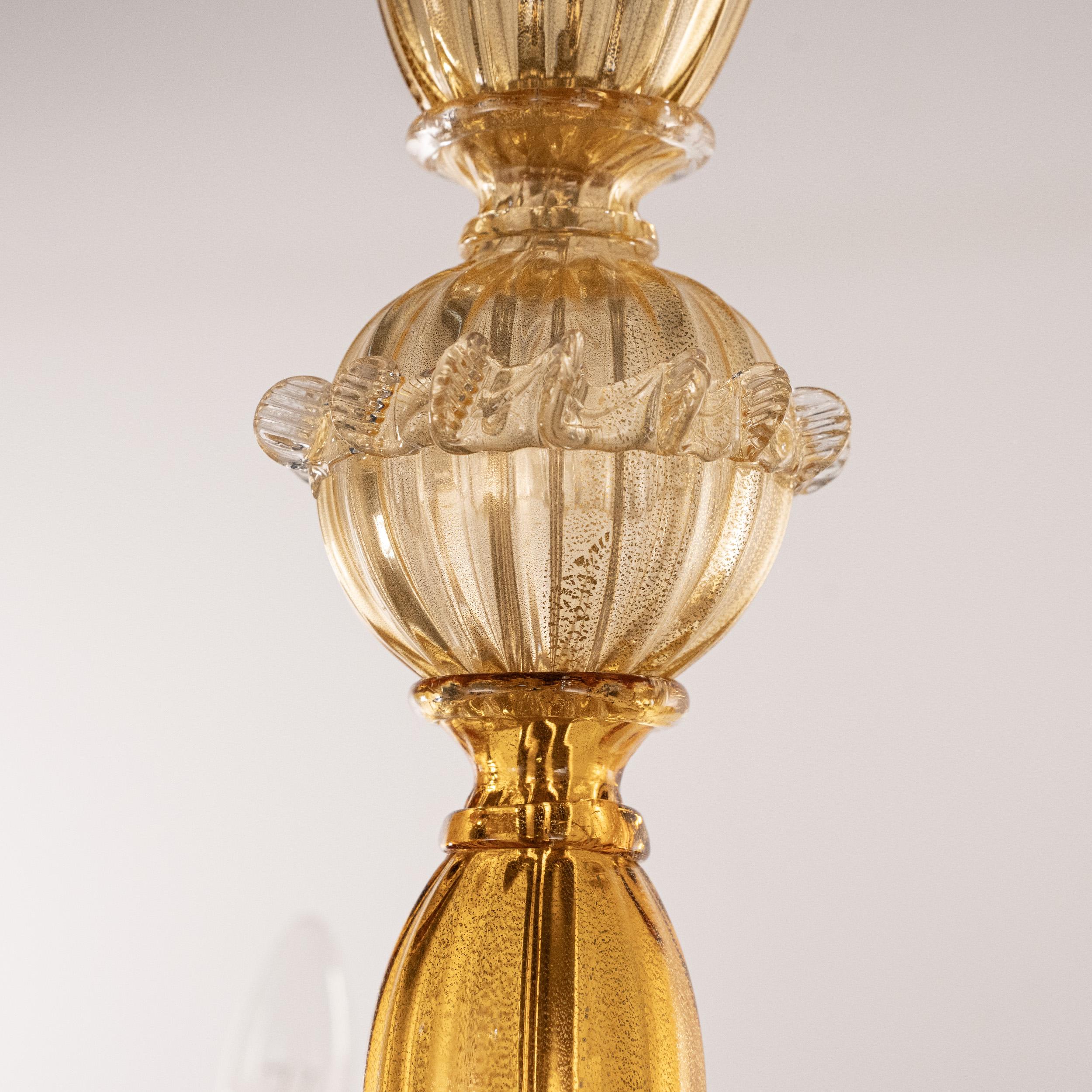 Laiton Lustre en verre ambre et or Murano 5 lumières Vintage Made in Italy en stock en vente
