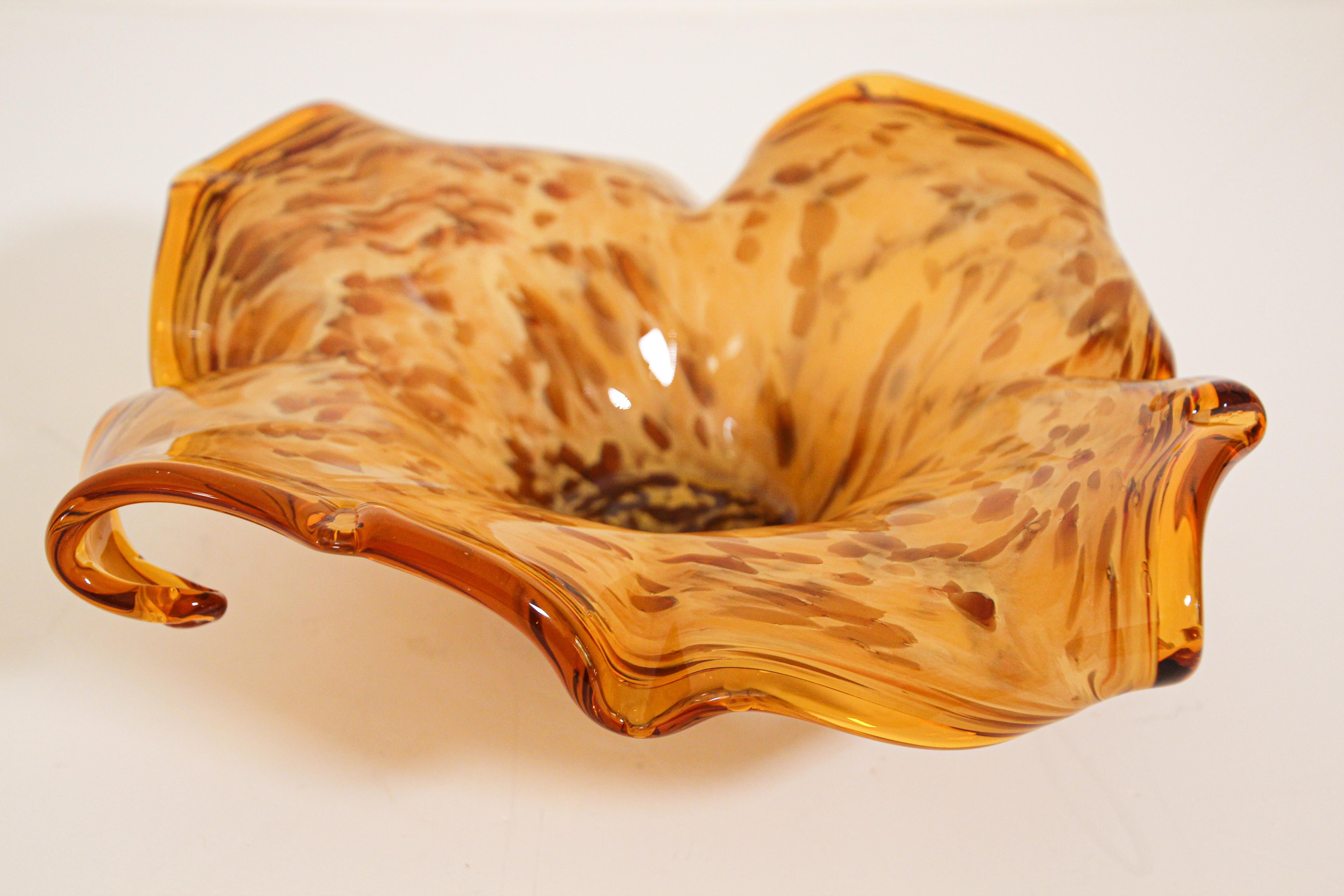 Murano Amber and Gold Venetian Handblown Art Glass Bowl 4