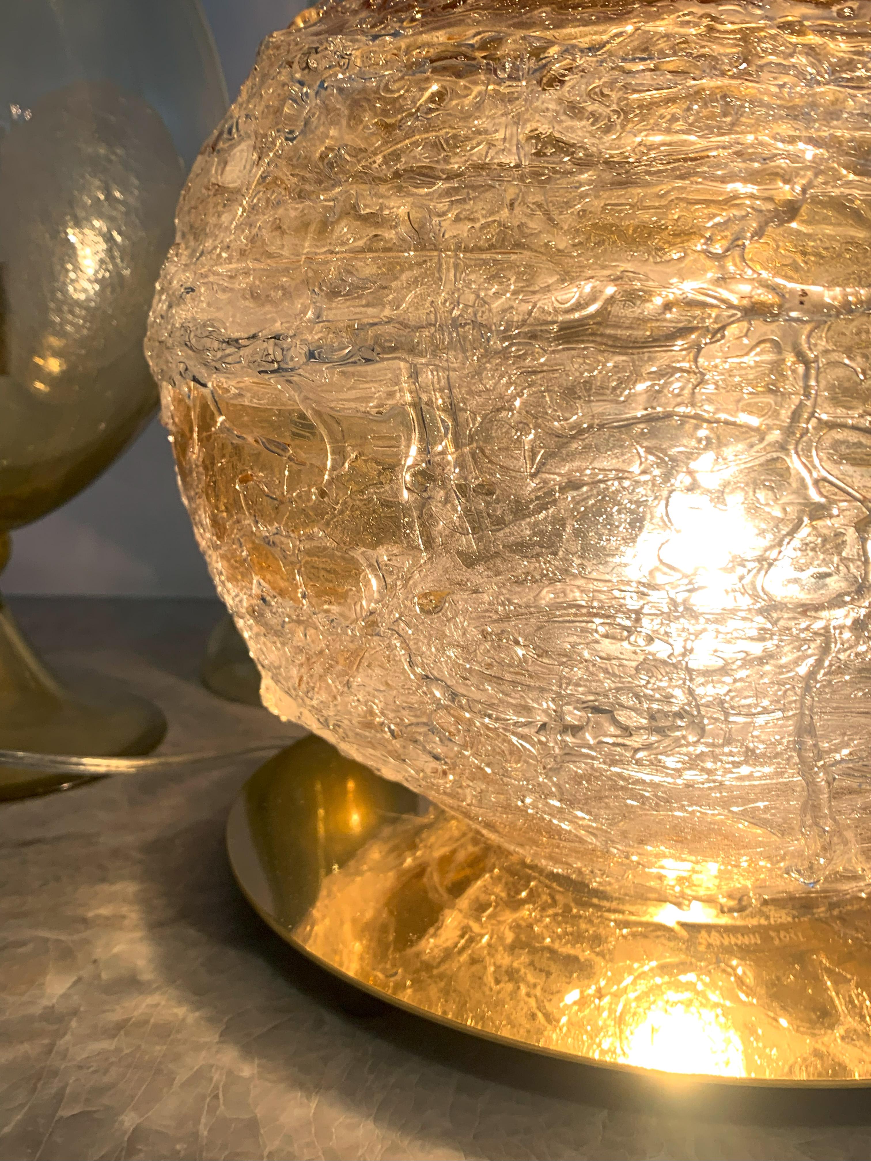 Murano Amber Glass Sphere Lamp ‘Primordiale’ by Venini, Italy, 2011 - Signed In Good Condition For Sale In Glasgow, GB