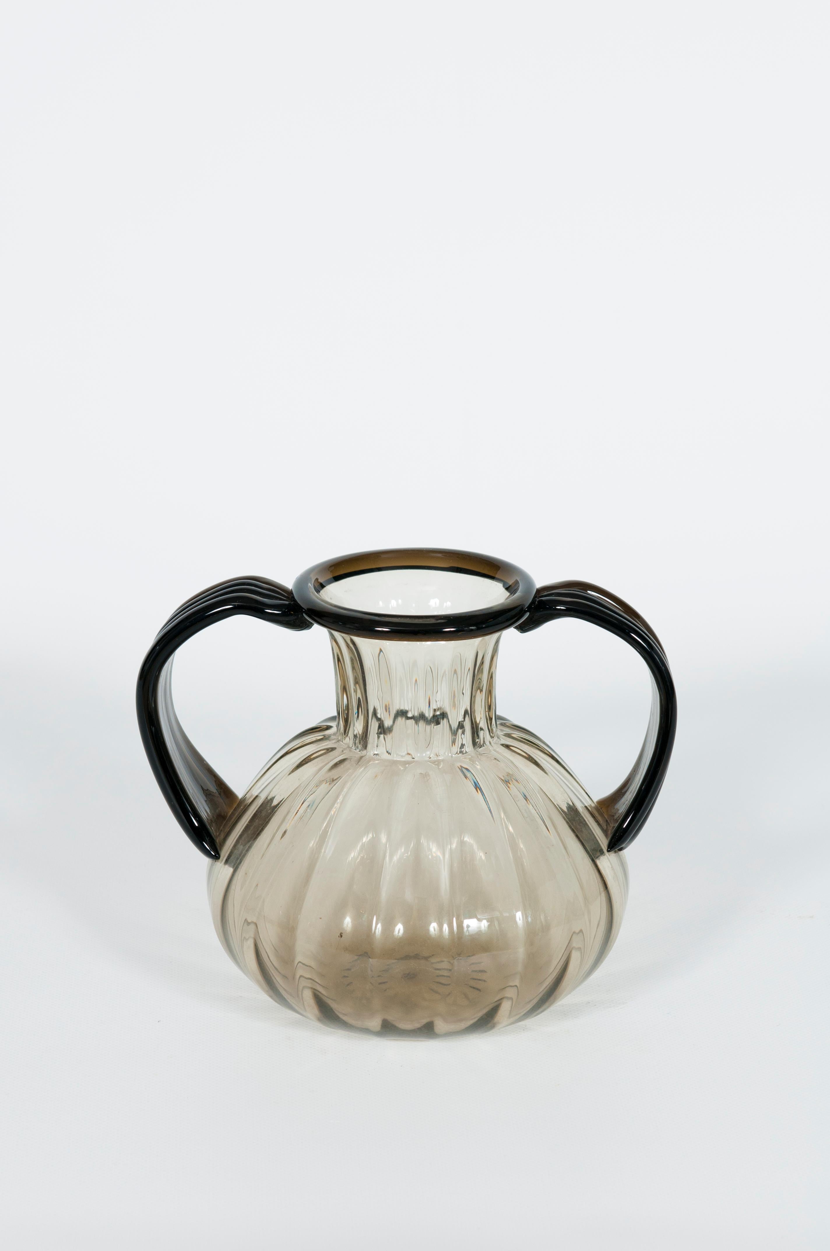 Murano Amphora Vase by Giovanni Dalla Fina, Circa 1970s Moderno de mediados de siglo en venta