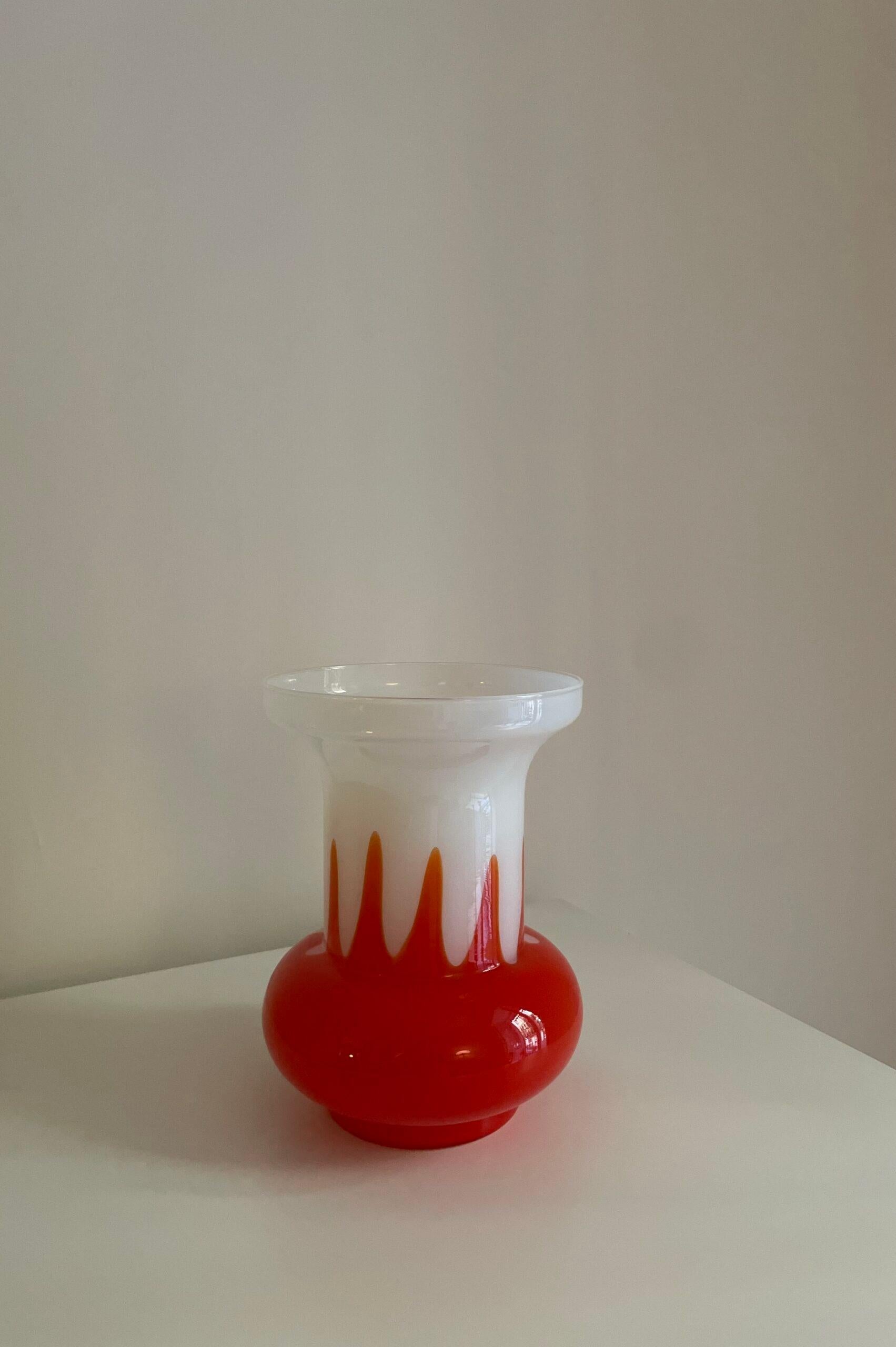 Italiano Vaso Florentine di Murano e opalino in vendita