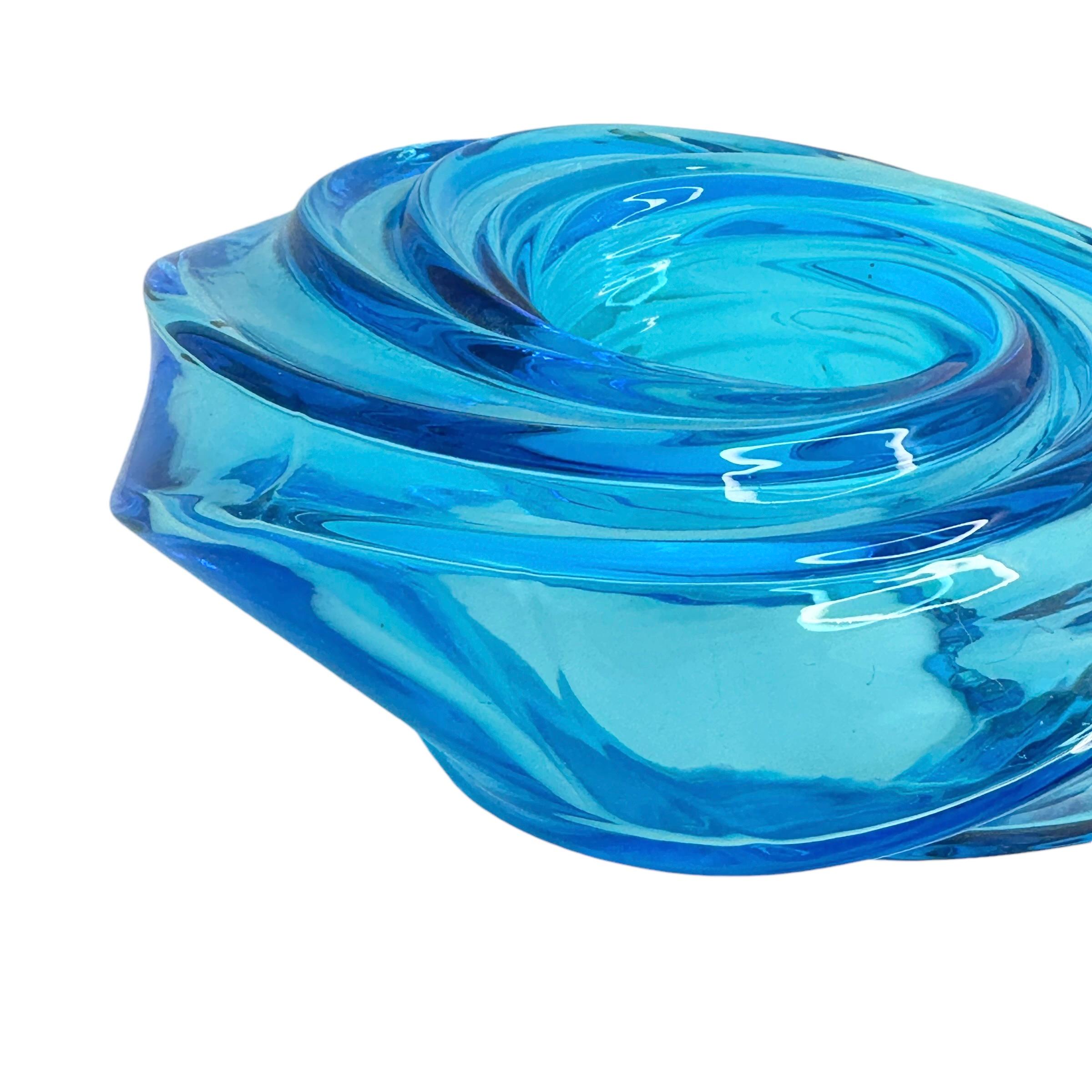 Moderno Portacandele in vetro artistico di Murano blu acqua Vistosi Atelier Schlaepfer per Nestle in vendita