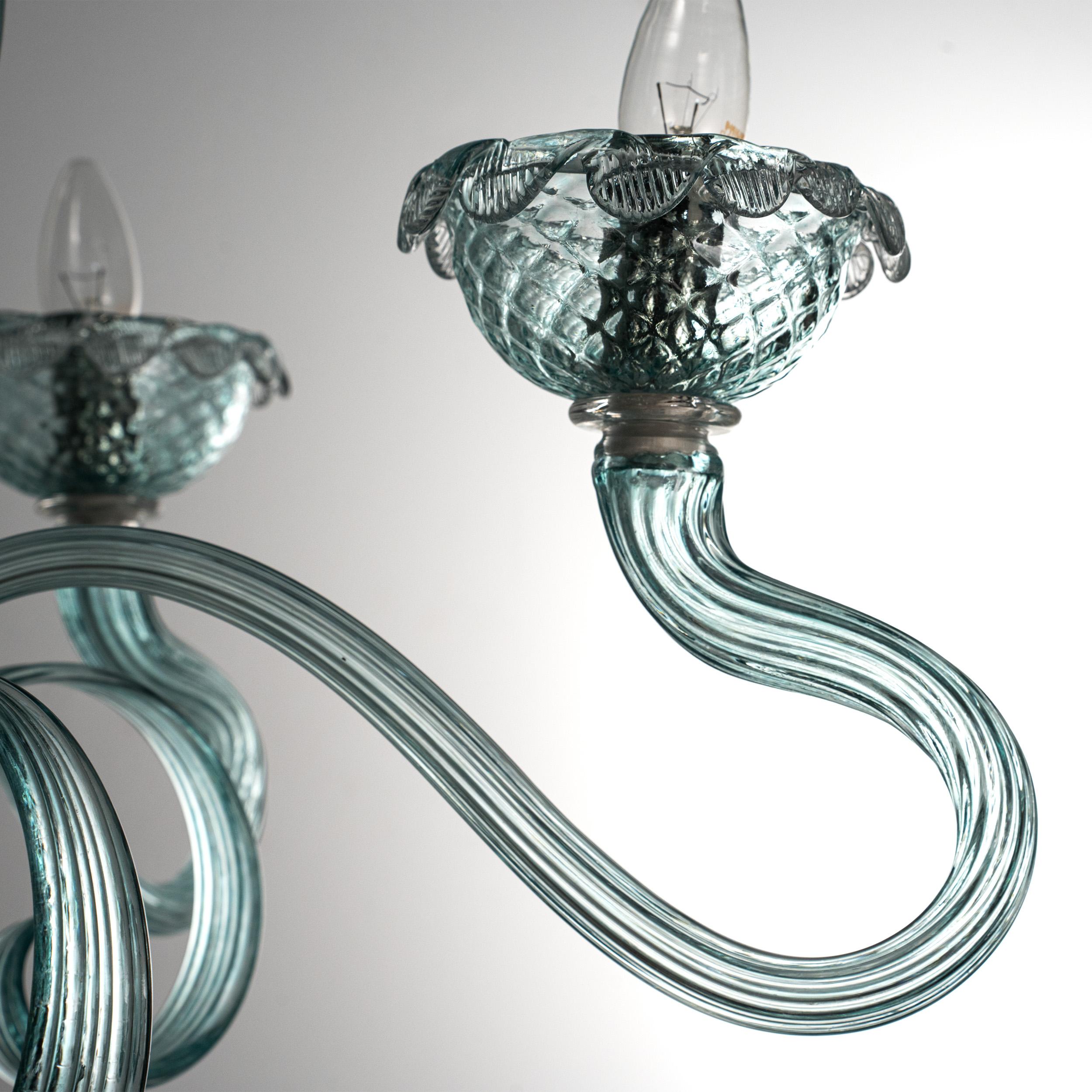 Murano Aquamarine glass chandelier 5 lights, Vintage Made in Italy in stock (Messing) im Angebot