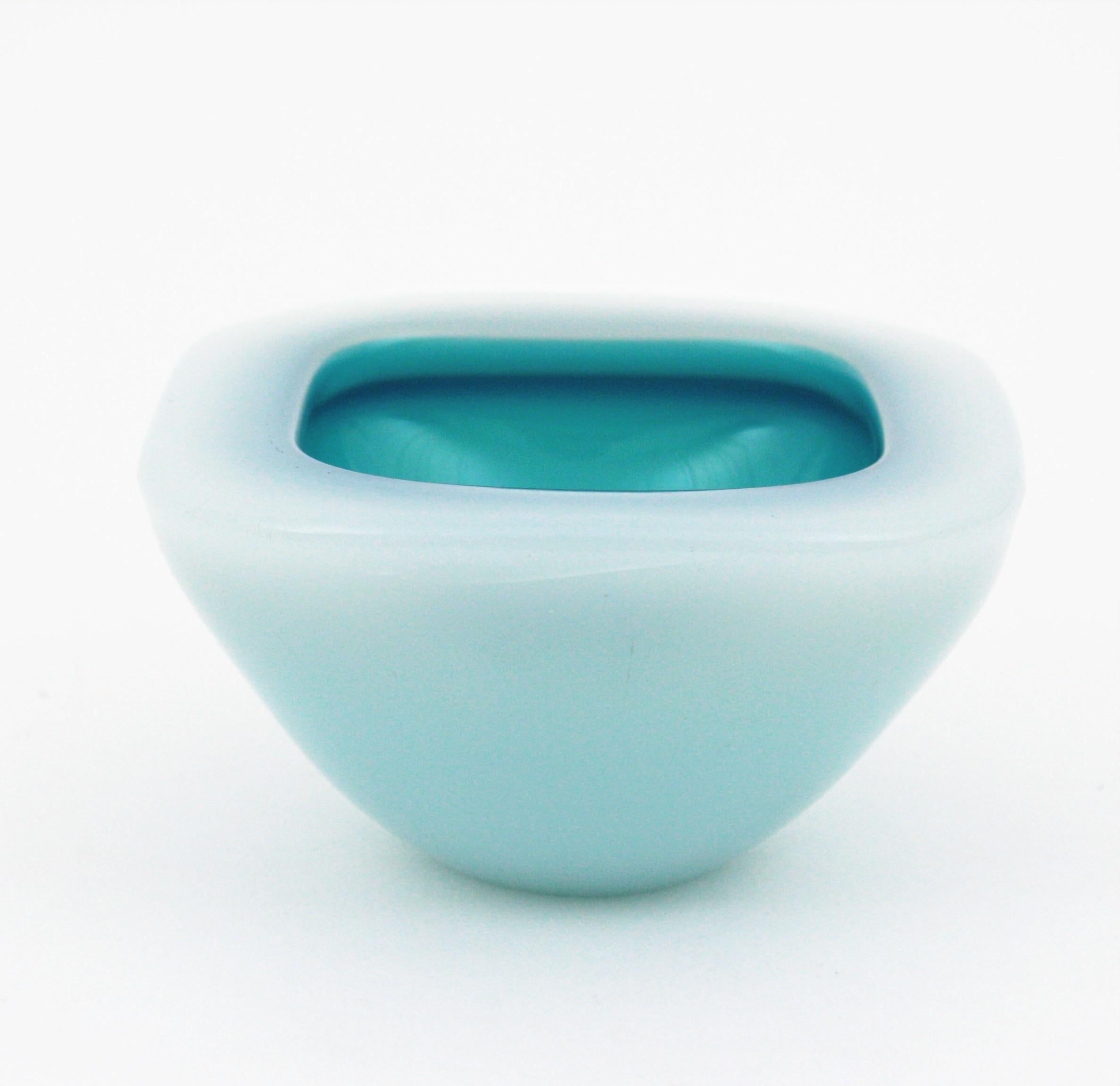Murano Archimede Seguso Alabastro White and Blue Geode Glass Bowl, 1950s 1