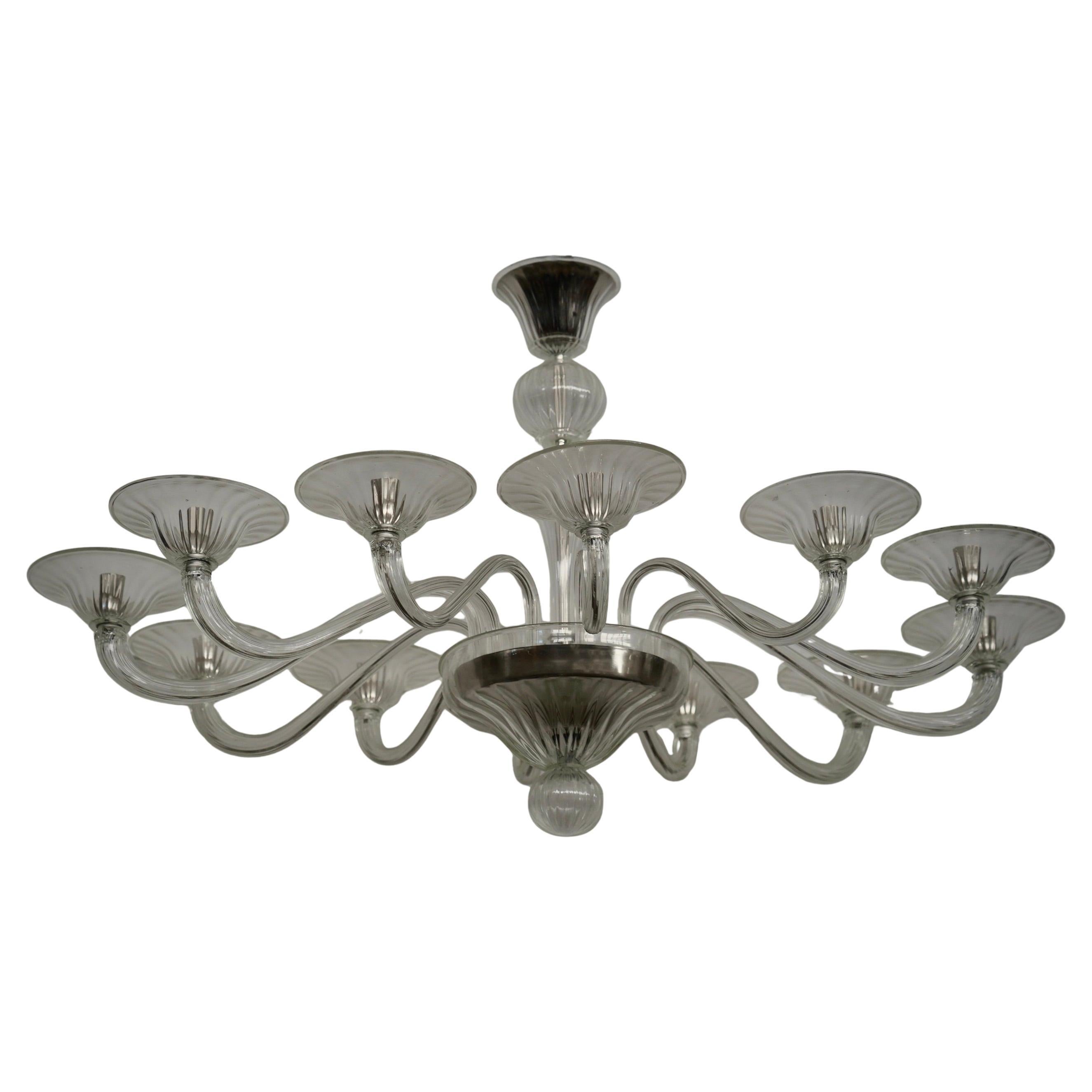 Lustre et pendentif ovale en verre transparent soufflé de Murano, milieu du siècle, 2000 en vente