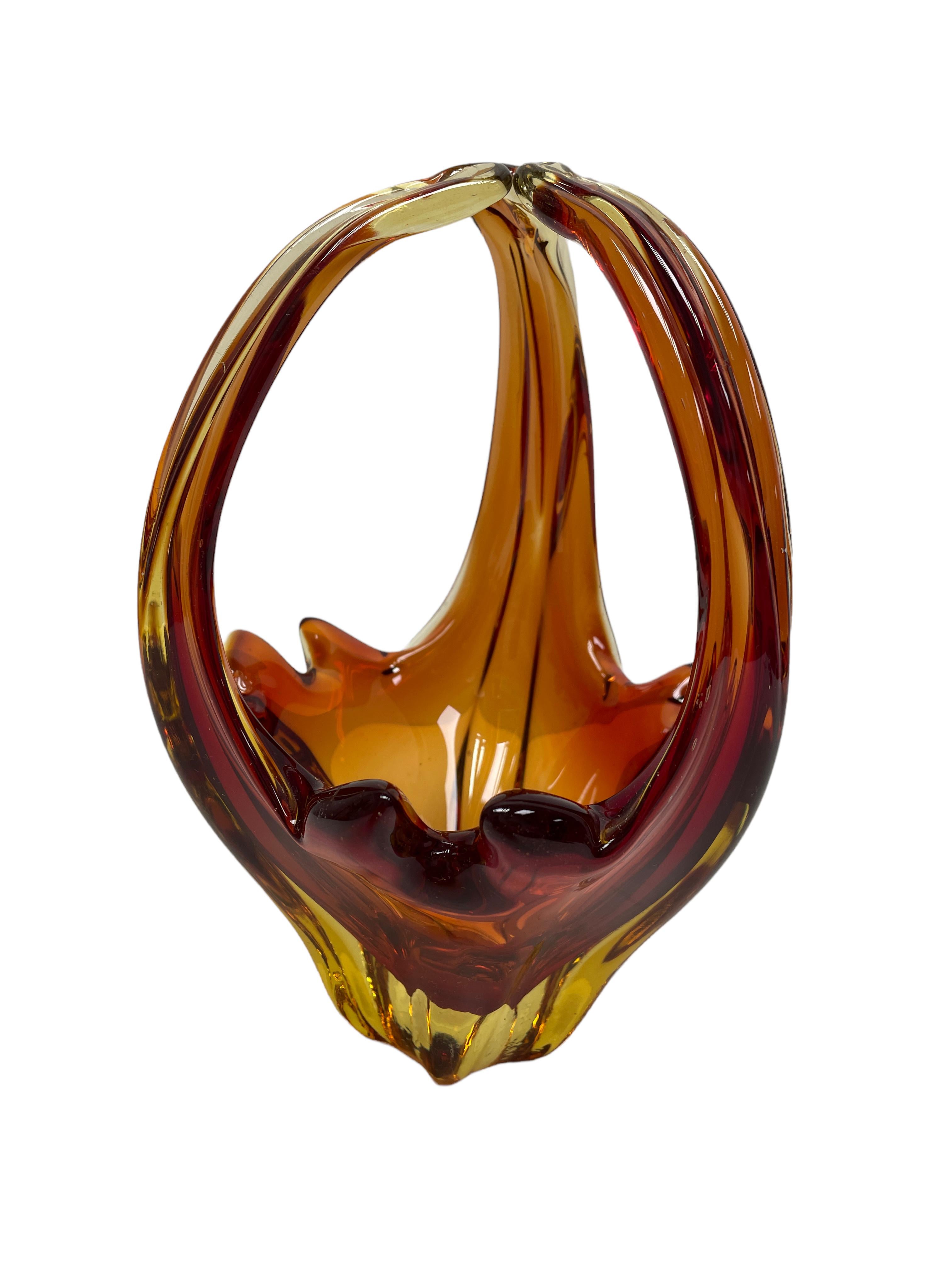 Mid-Century Modern Murano Art Glass Amber Brown Basket Fruit Bowl Catchall Italy, Sommerso, 1970s