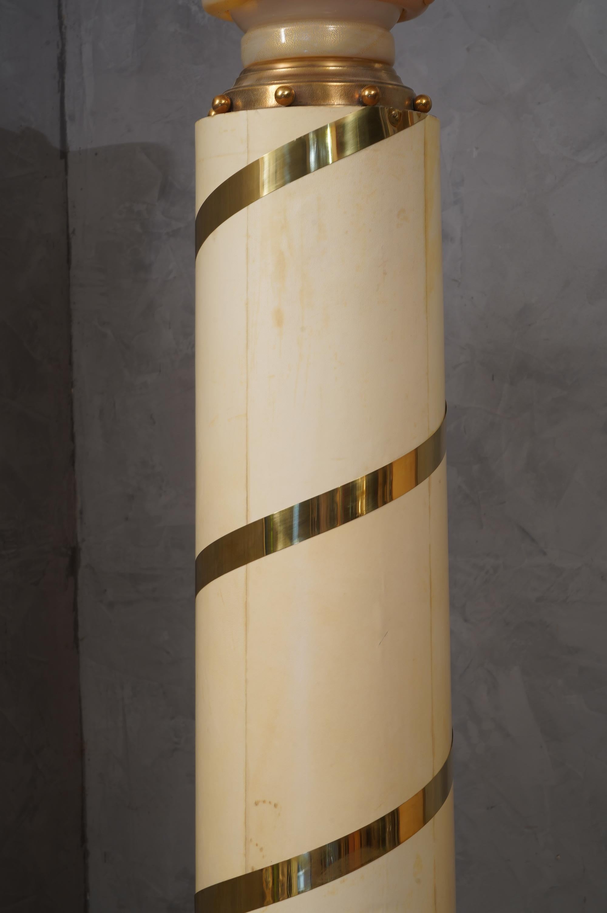 Murano Art Glass and Brass Art Deco Floor Lamps, 1940 im Zustand „Gut“ im Angebot in Rome, IT