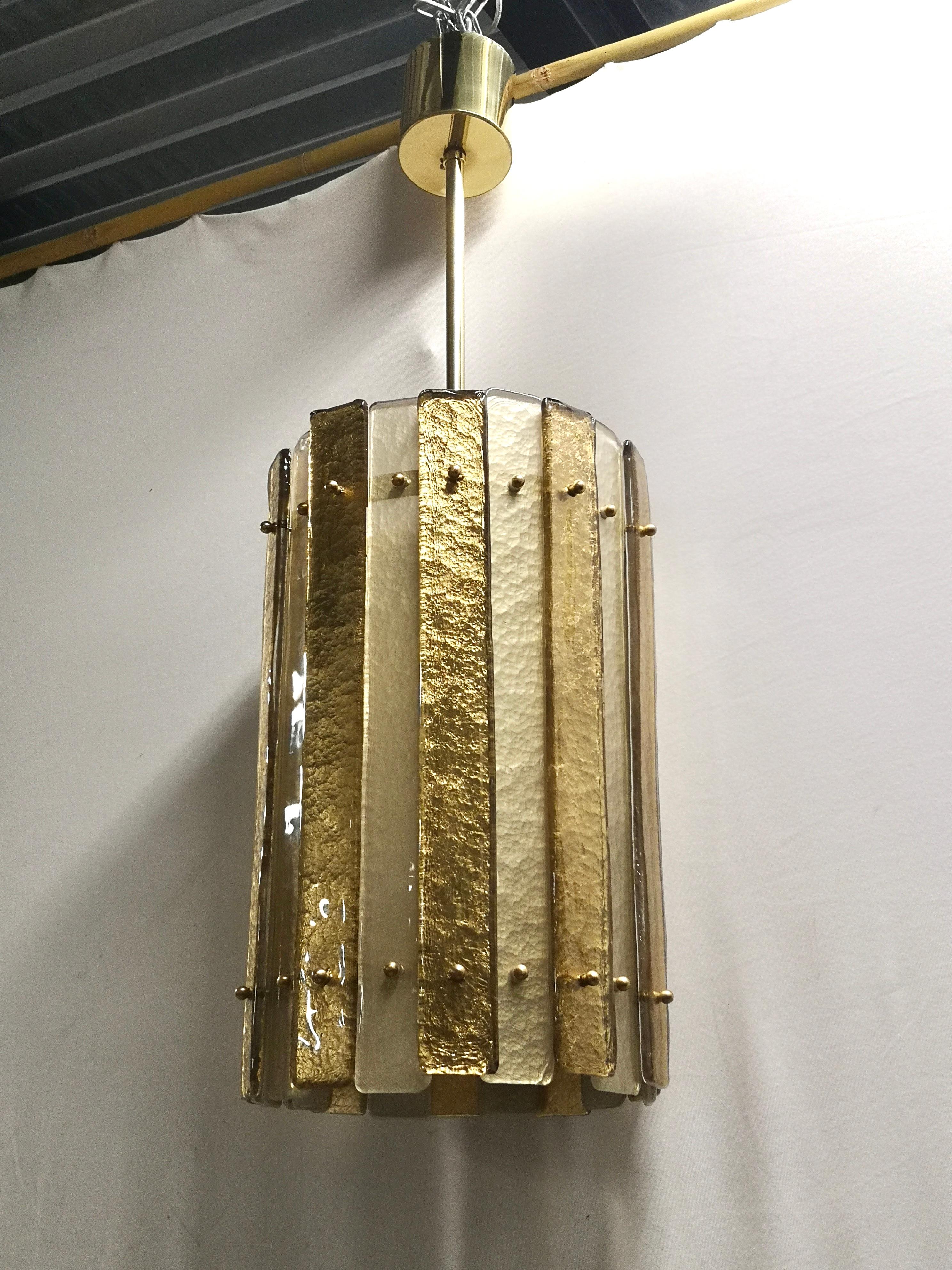 Lanterne/lustre et pendentif en verre d'art de Murano et laiton de couleur or, 2020 en vente 2