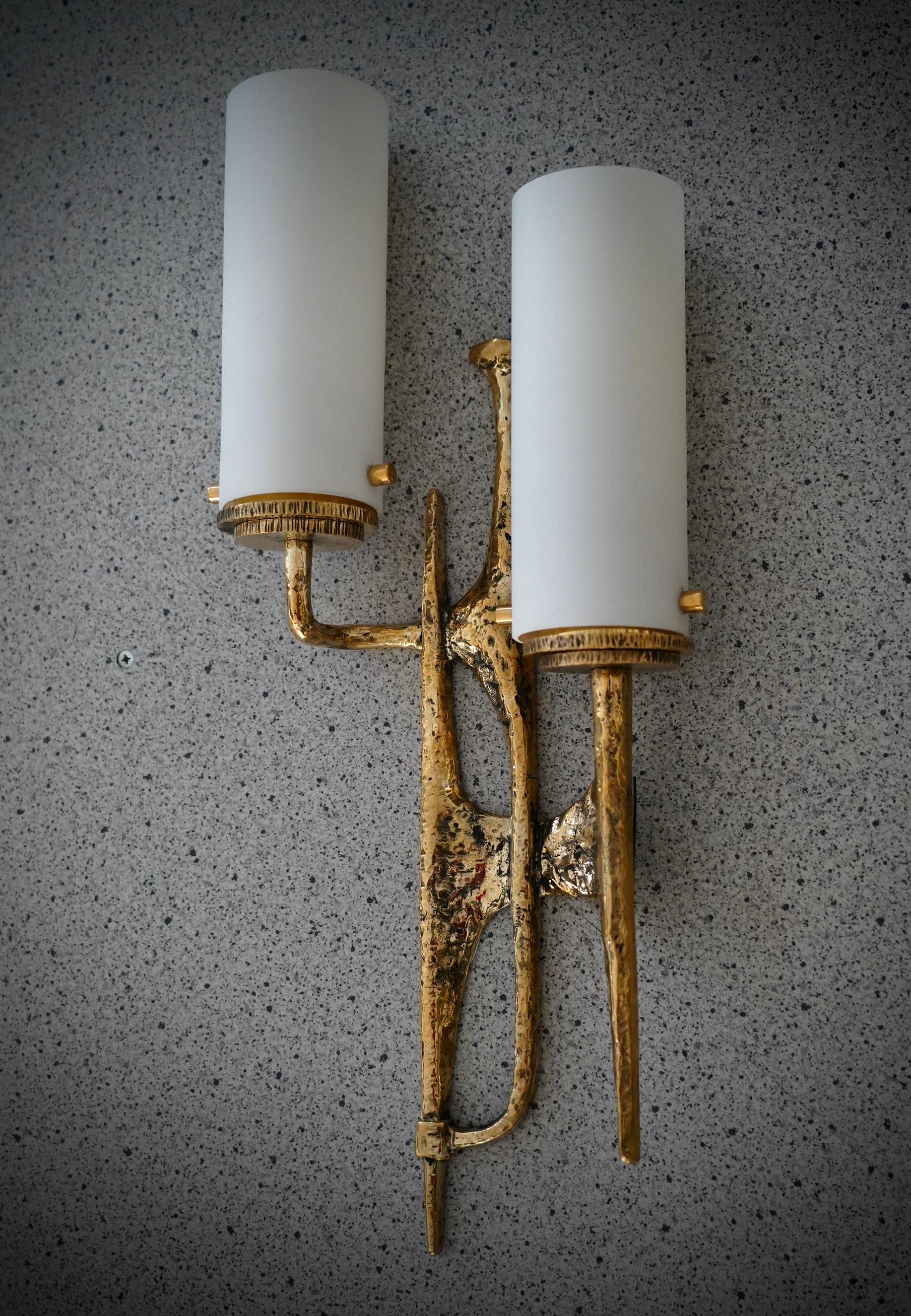 Aplique y Lámpara de Pared de Vidrio Artístico de Murano y Latón Color Blanco, 2020 Siglo XXI y contemporáneo en venta