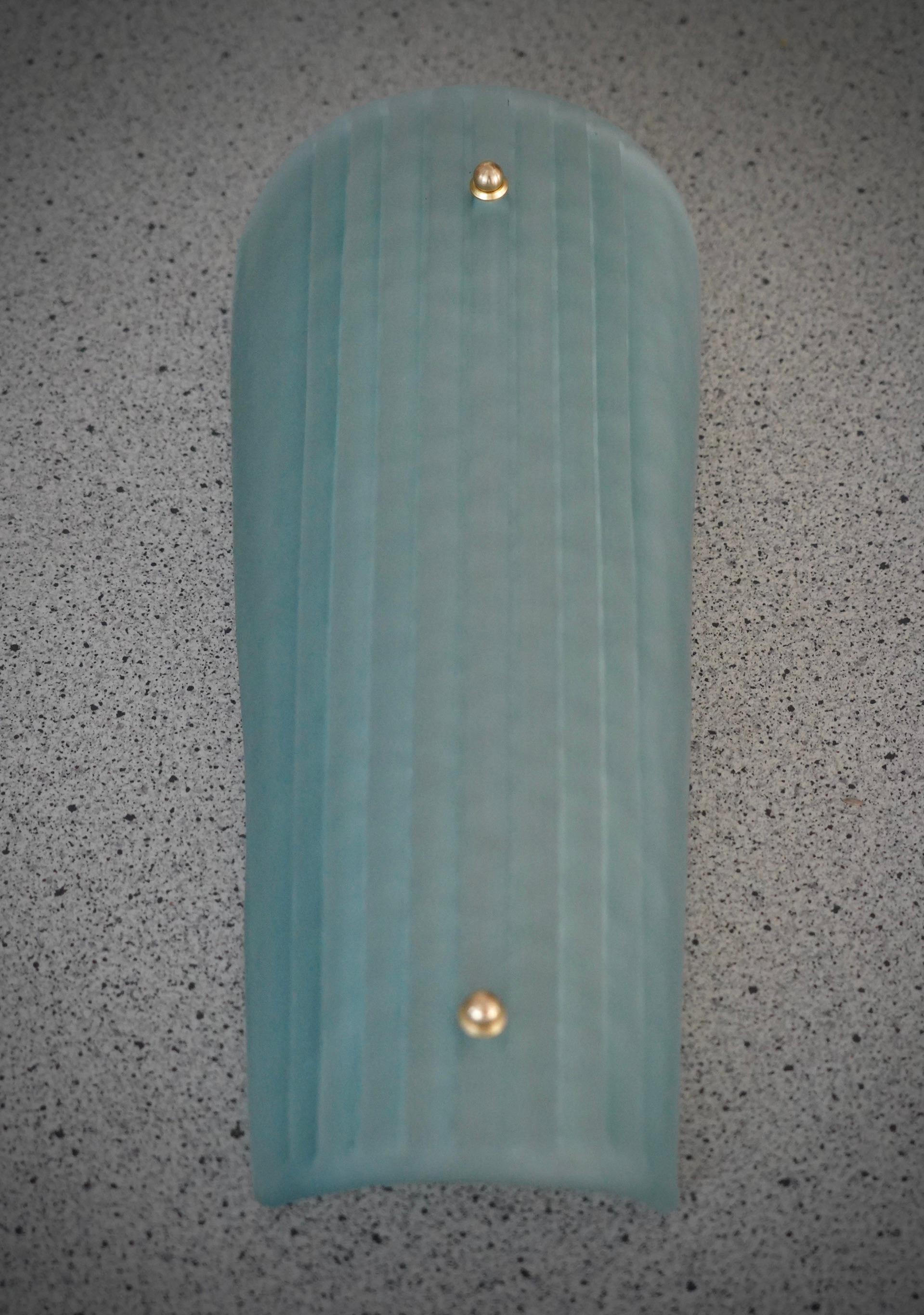 Murano Art Glass Aqua Green Color and Brass Wall Light and Sconces, 2020 im Zustand „Gut“ im Angebot in Rome, IT