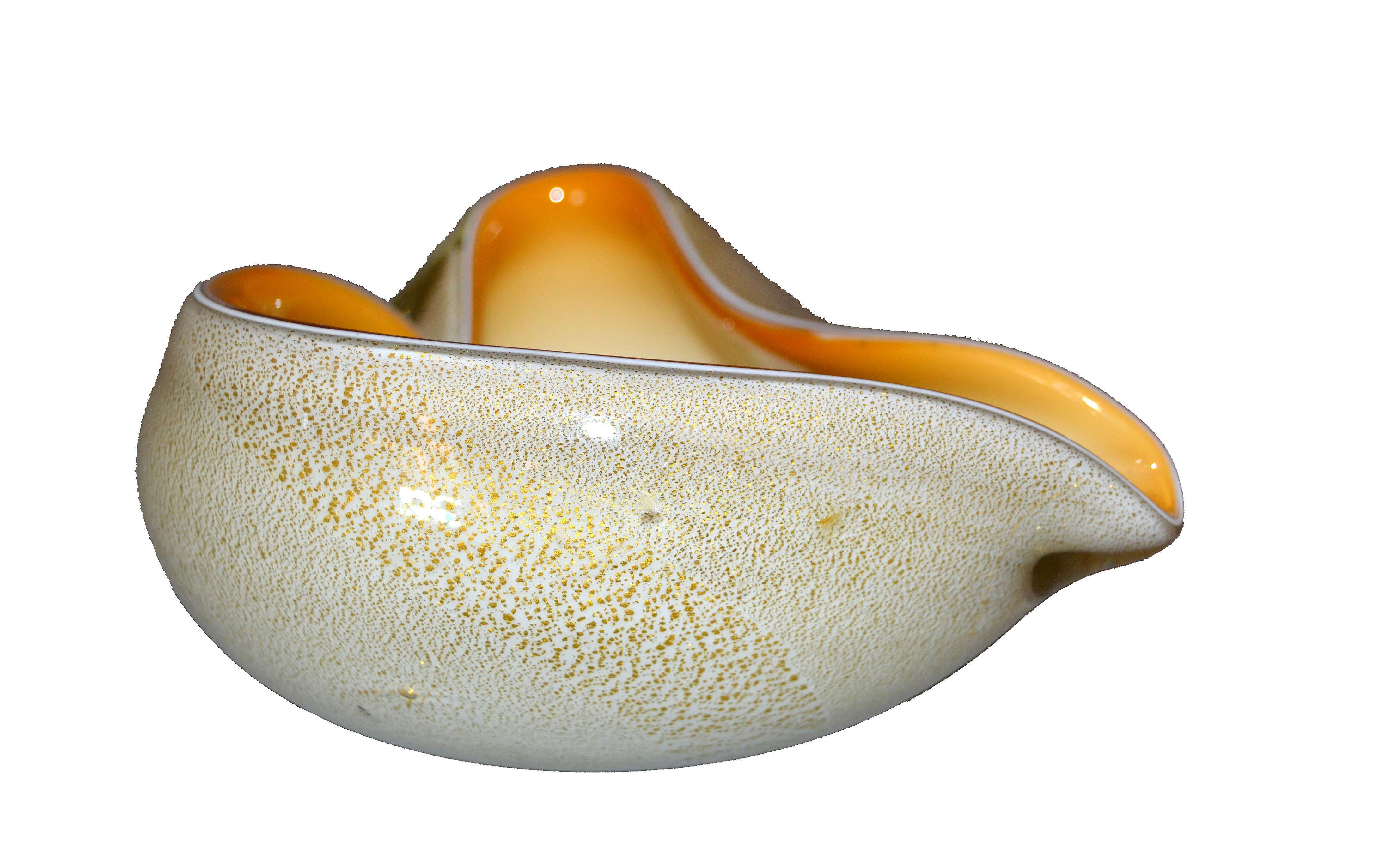Mid-Century Modern Murano Art Glass Beige & Gold Flecks Catchall, Bowl Inspired by Alfredo Barbini For Sale