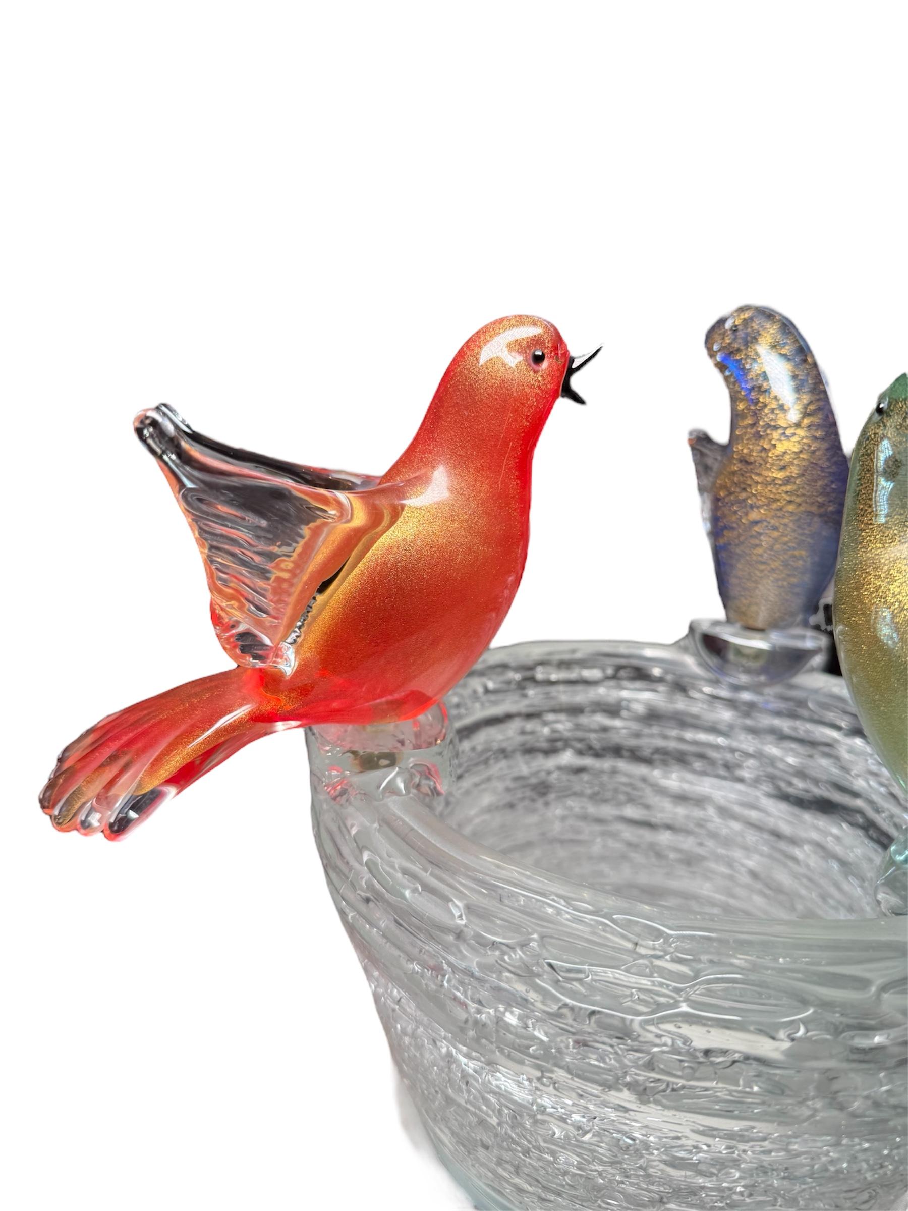 Verre d'art Murano Art Glass Birds On A Nest Sculpture en vente