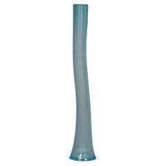Vaso di Murano in vetro soffiato color blu cielo del Medioevo, 1990