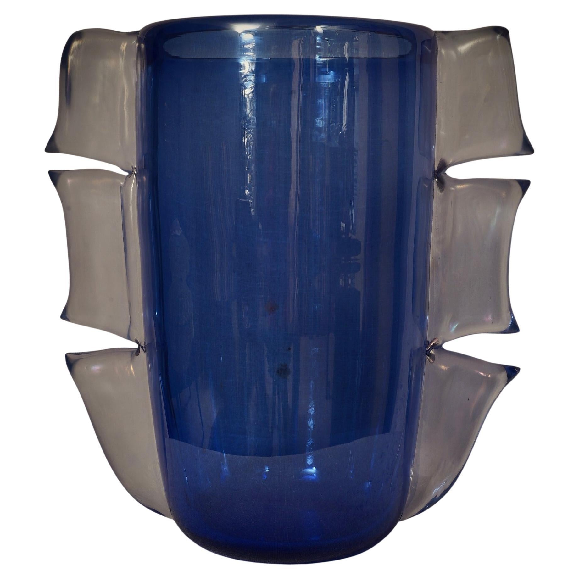 Jarrón de cristal soplado de Murano Art Glass color azul cielo de mediados de siglo, 2000 en venta