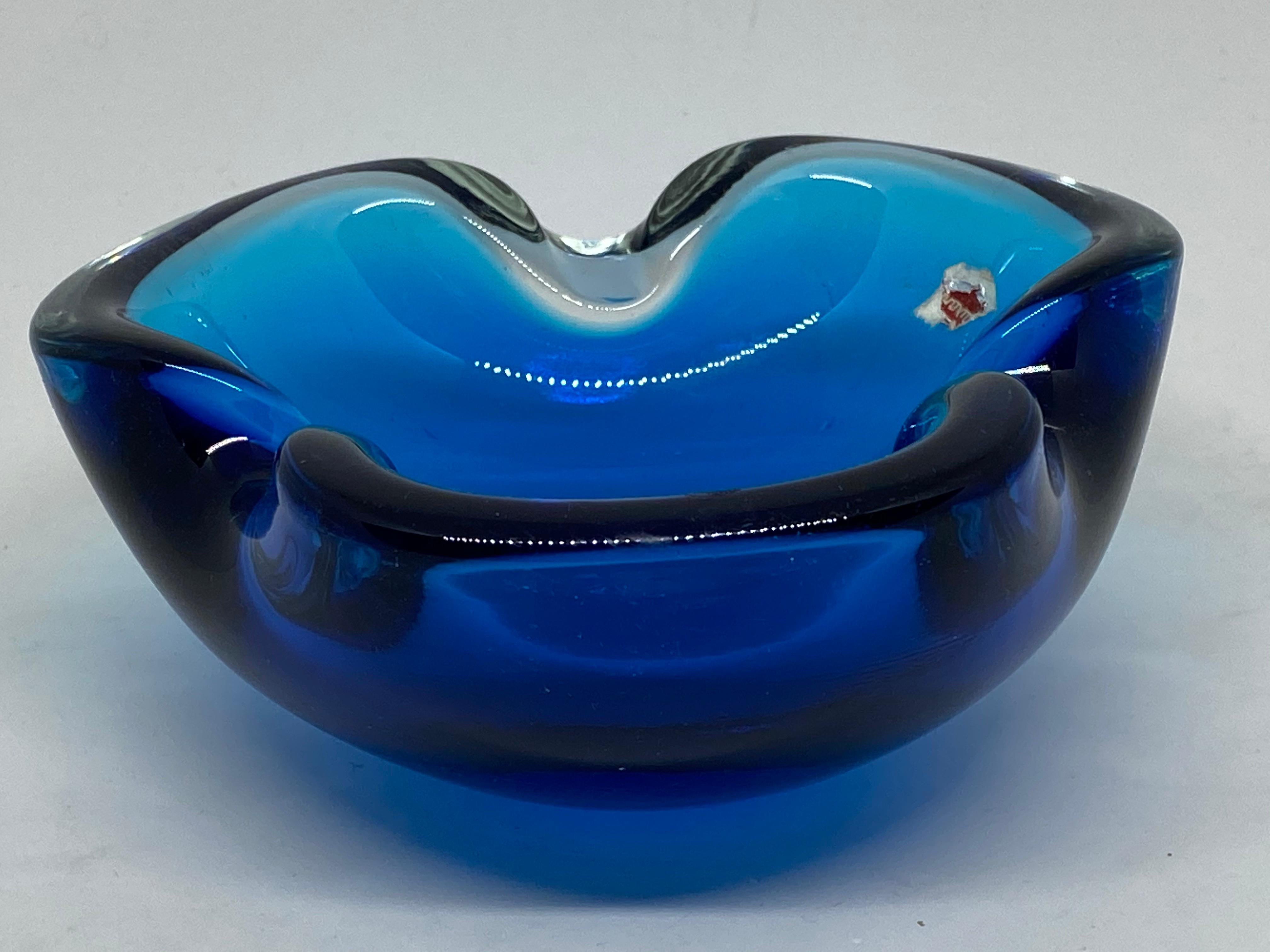 Italian Murano Art Glass Bowl Catchall Blue and Clear Vintage, Italy, 1970s For Sale