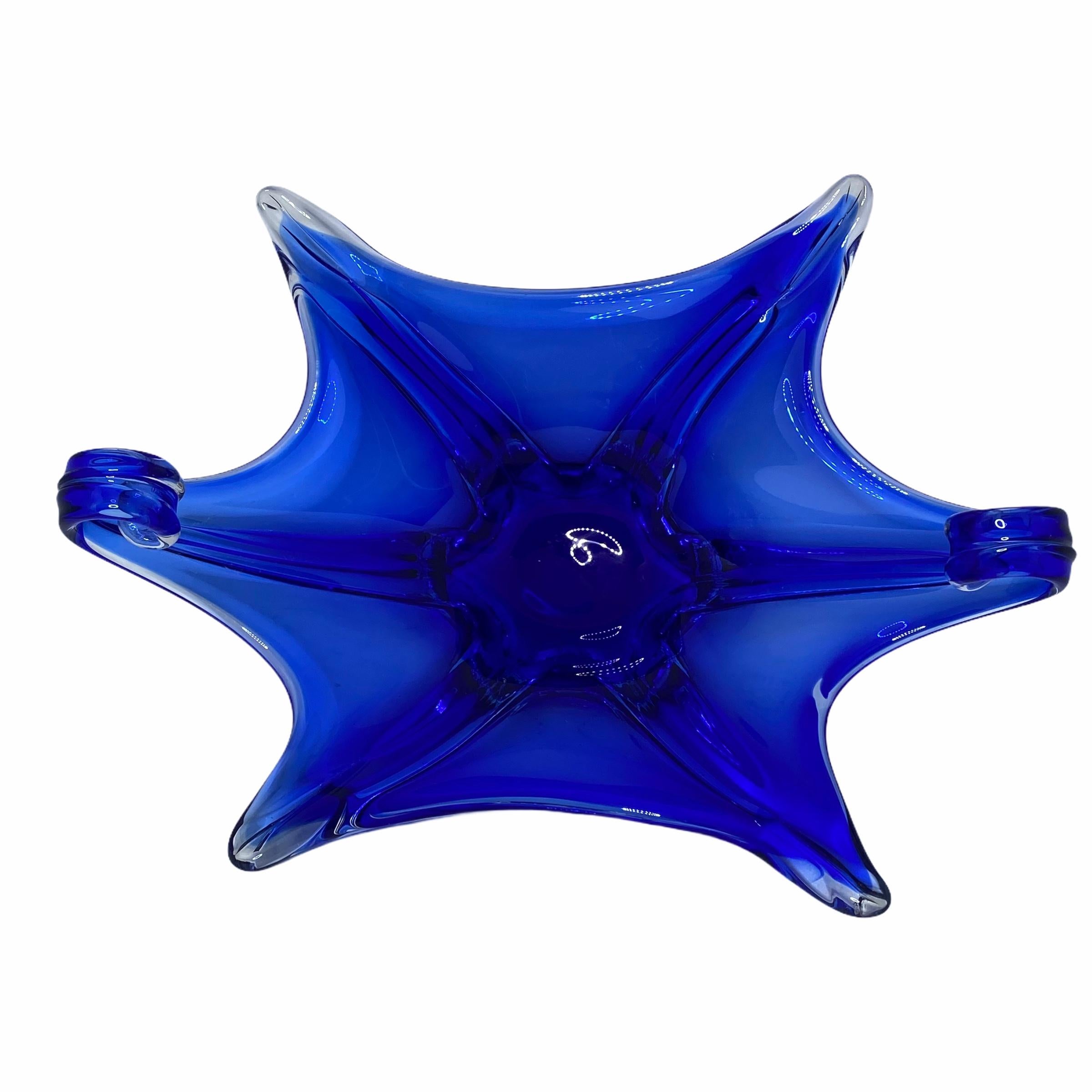 Cuenco de cristal artístico de Murano azul y transparente, Vintage, Italia, años 70 en Bueno estado para la venta en Nuernberg, DE