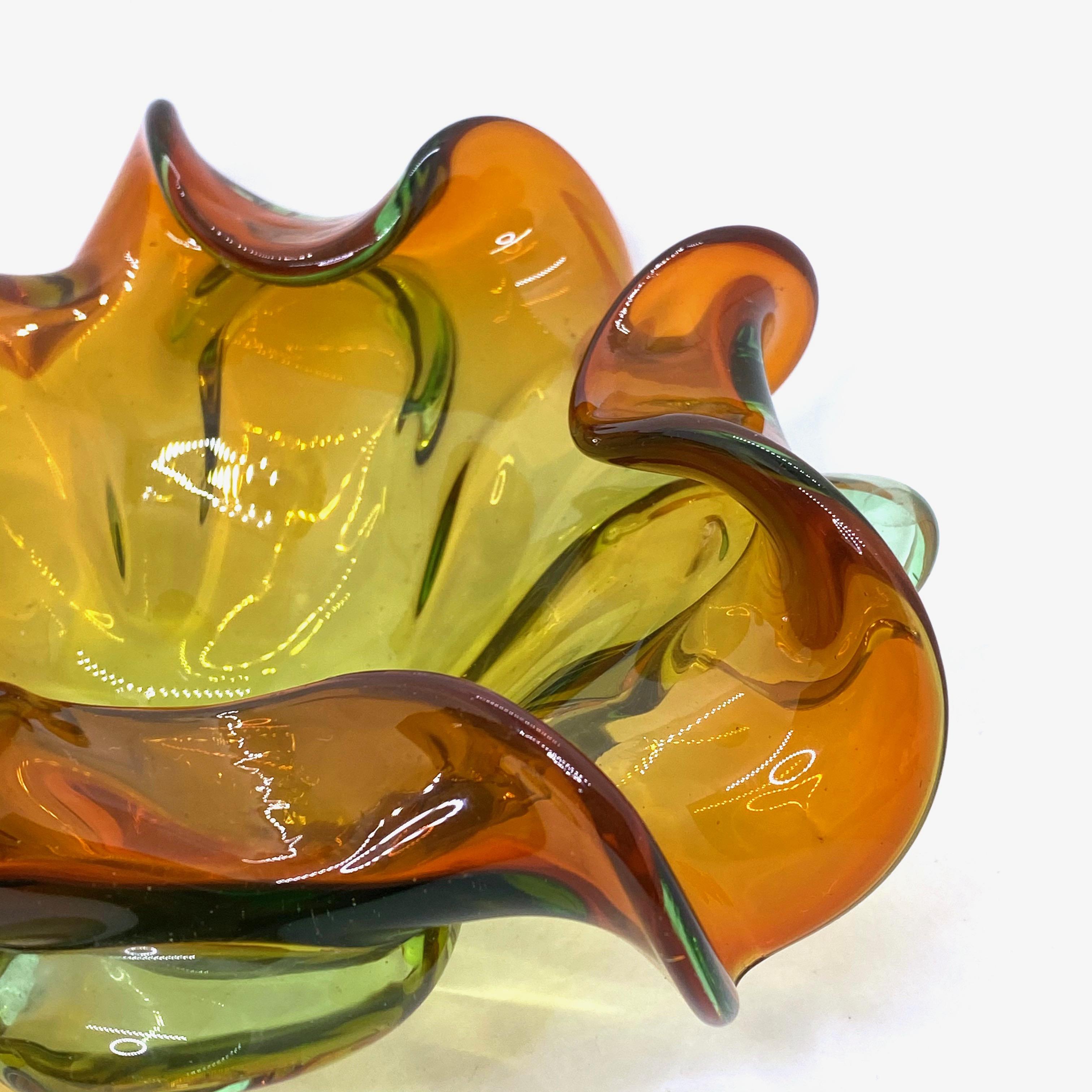 vintage decorative glass bowls