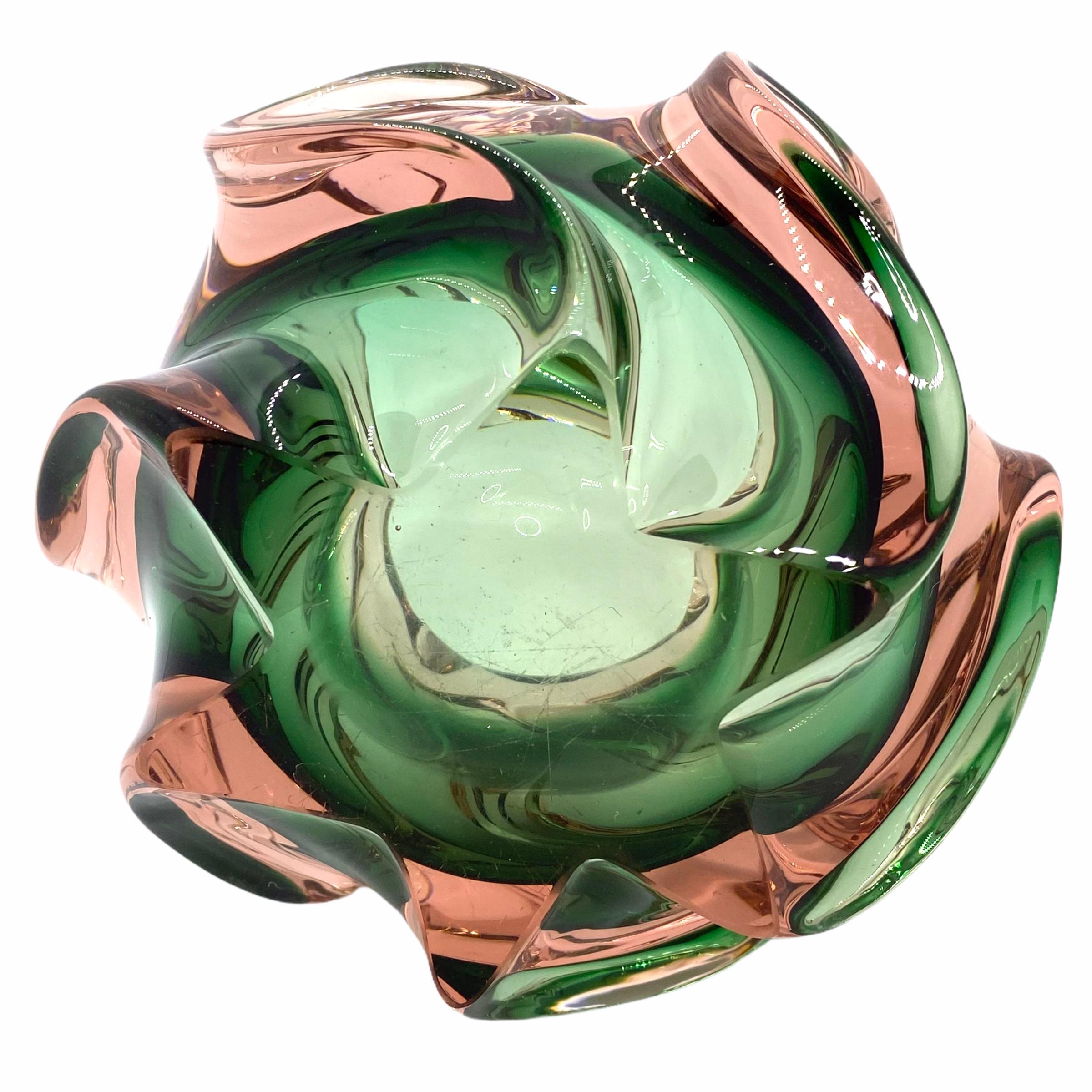 Murano Art Glass Bowl Catchall Green and dark Pink Vintage, Italy, 1970s In Good Condition In Nuernberg, DE