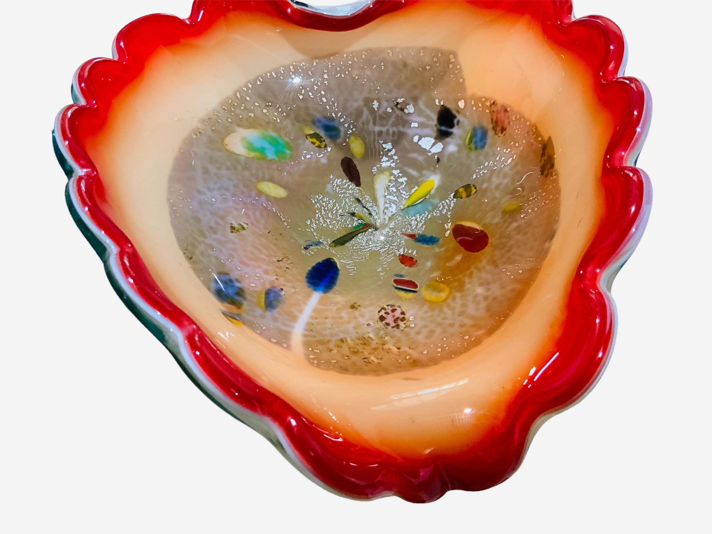 20ième siècle Bol en verre d'art de Murano en vente