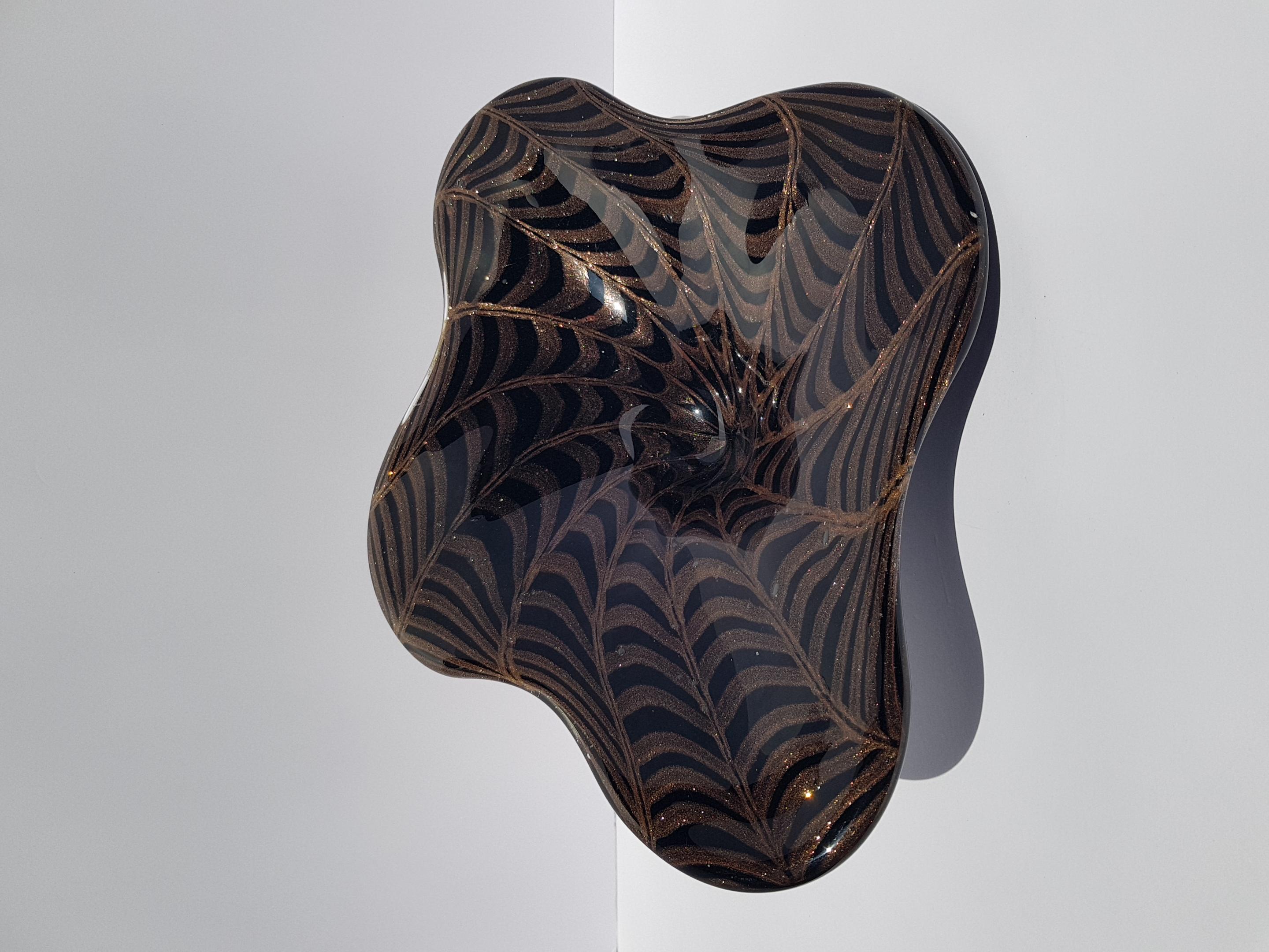 Centrotavola in vetro di Murano Ciotola Vaso Piatto Nero Rame Avventurina Fenicio in vendita 9