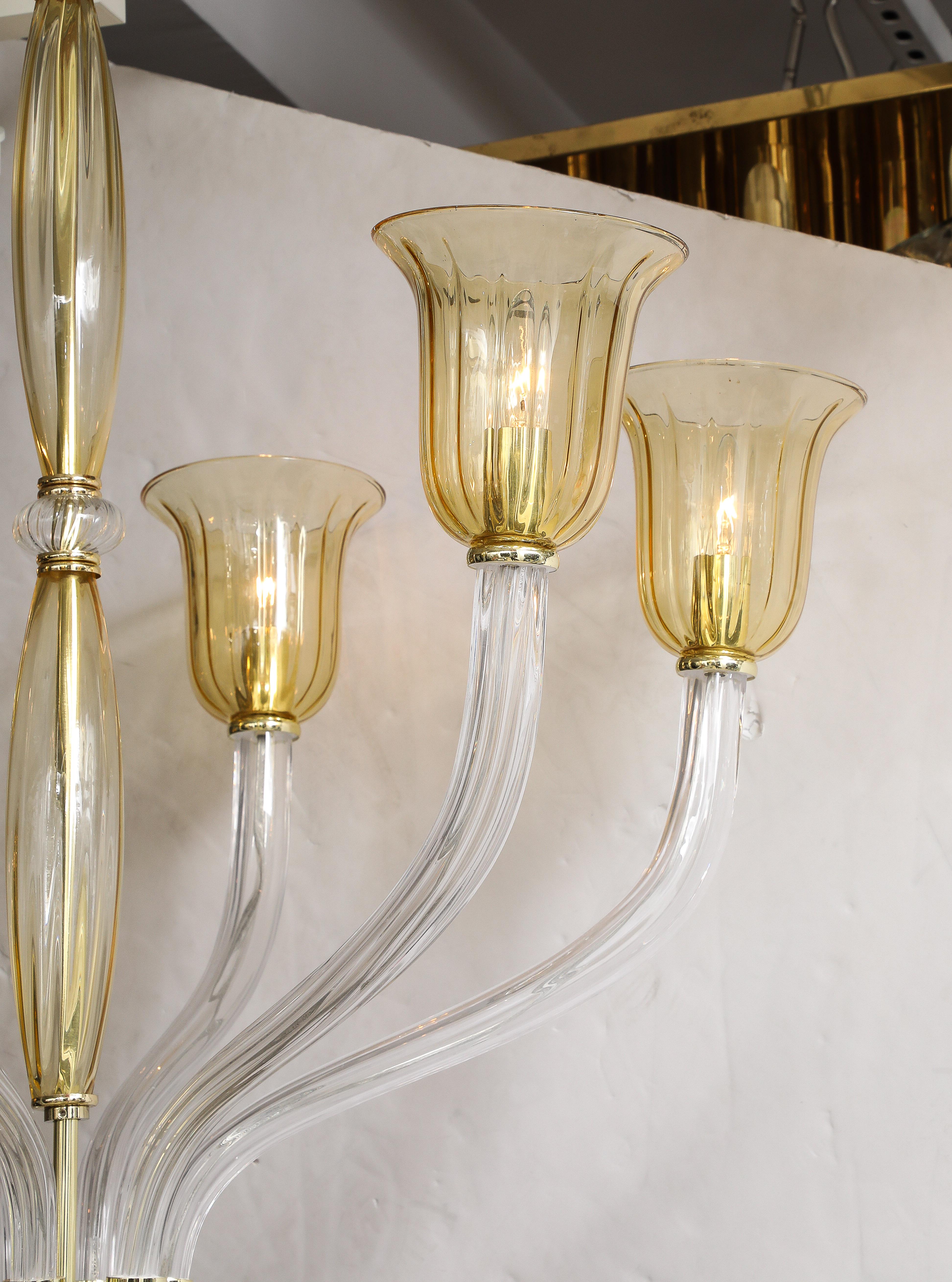 Verre d'art Lustre en verre d'art de Murano clair et ambre en vente