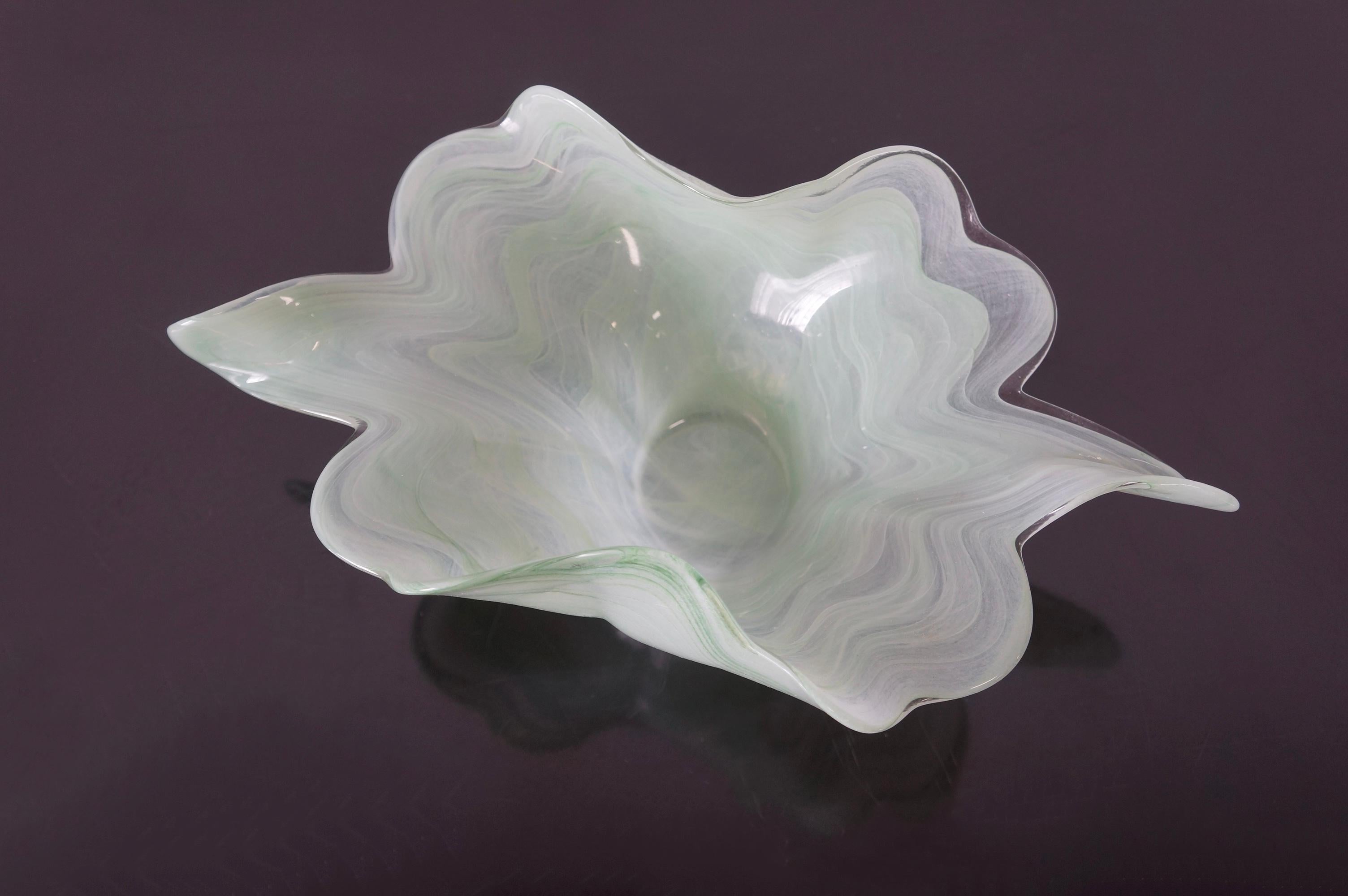 Italian Murano Art Glass decorative bowl in green swirl 