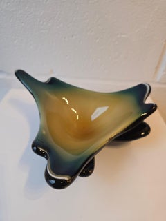 Ciotola centrotavola decorativa in vetro artistico di Murano