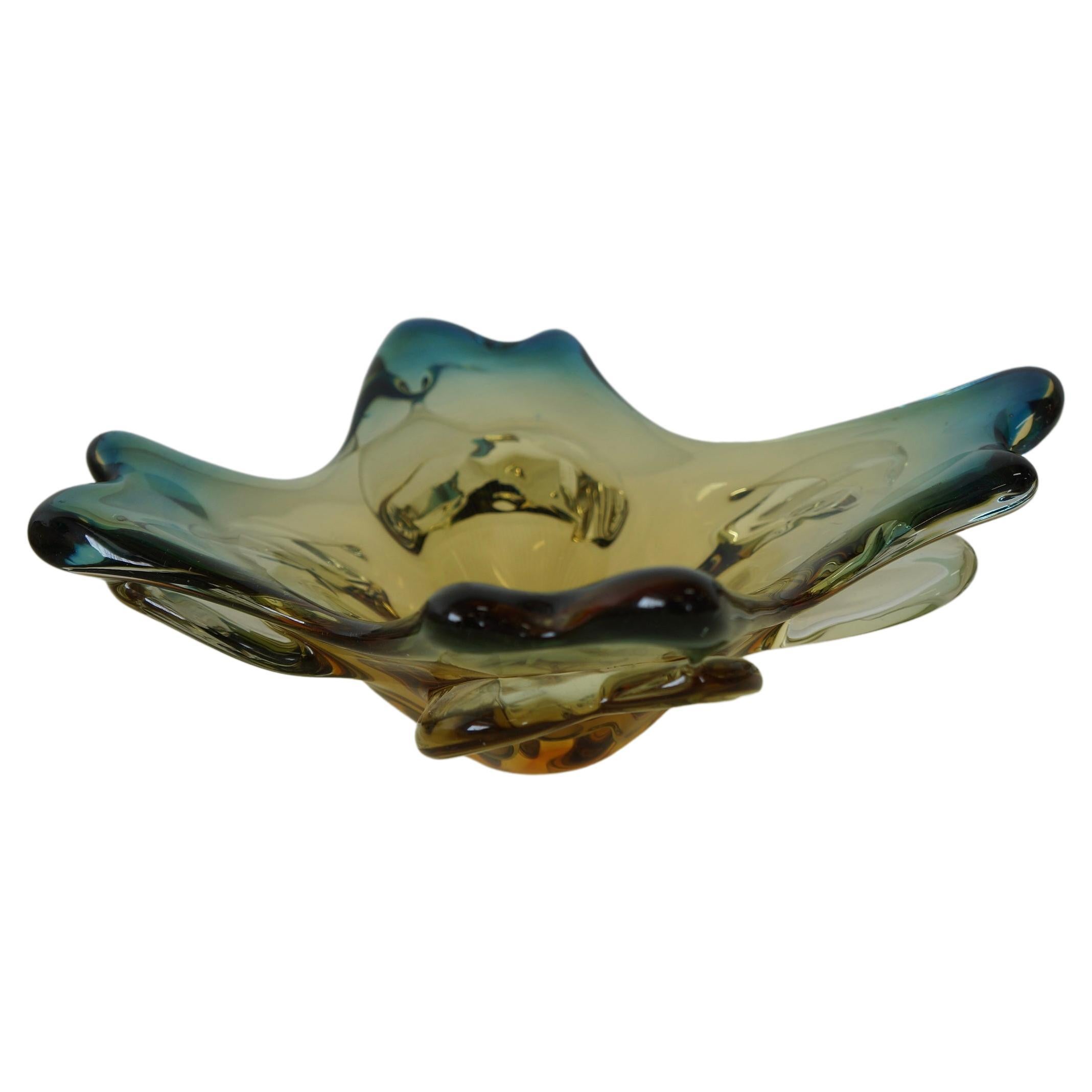 Murano art glass decorative centrepiece bowl 