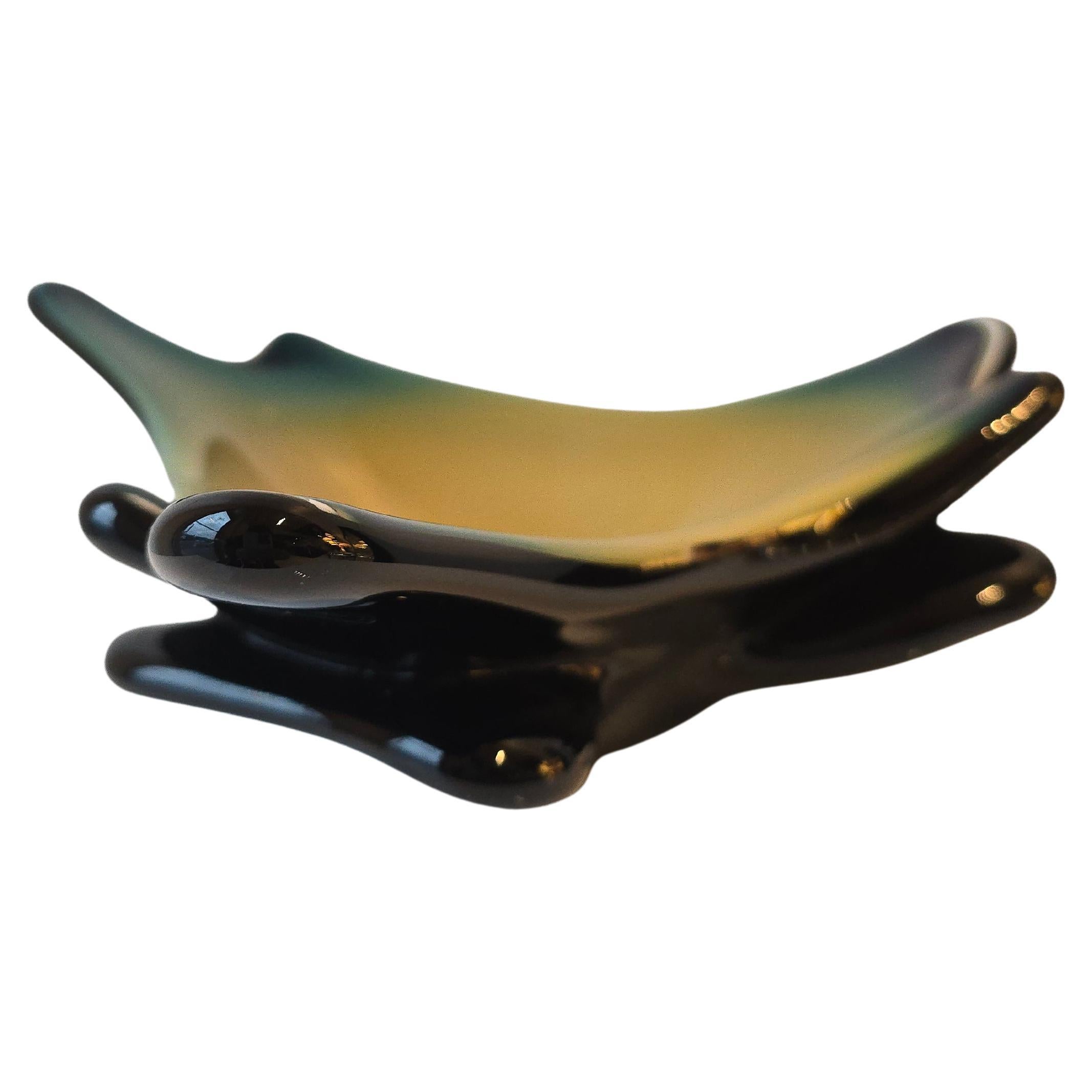 Murano art glass decorative centrepiece bowl For Sale