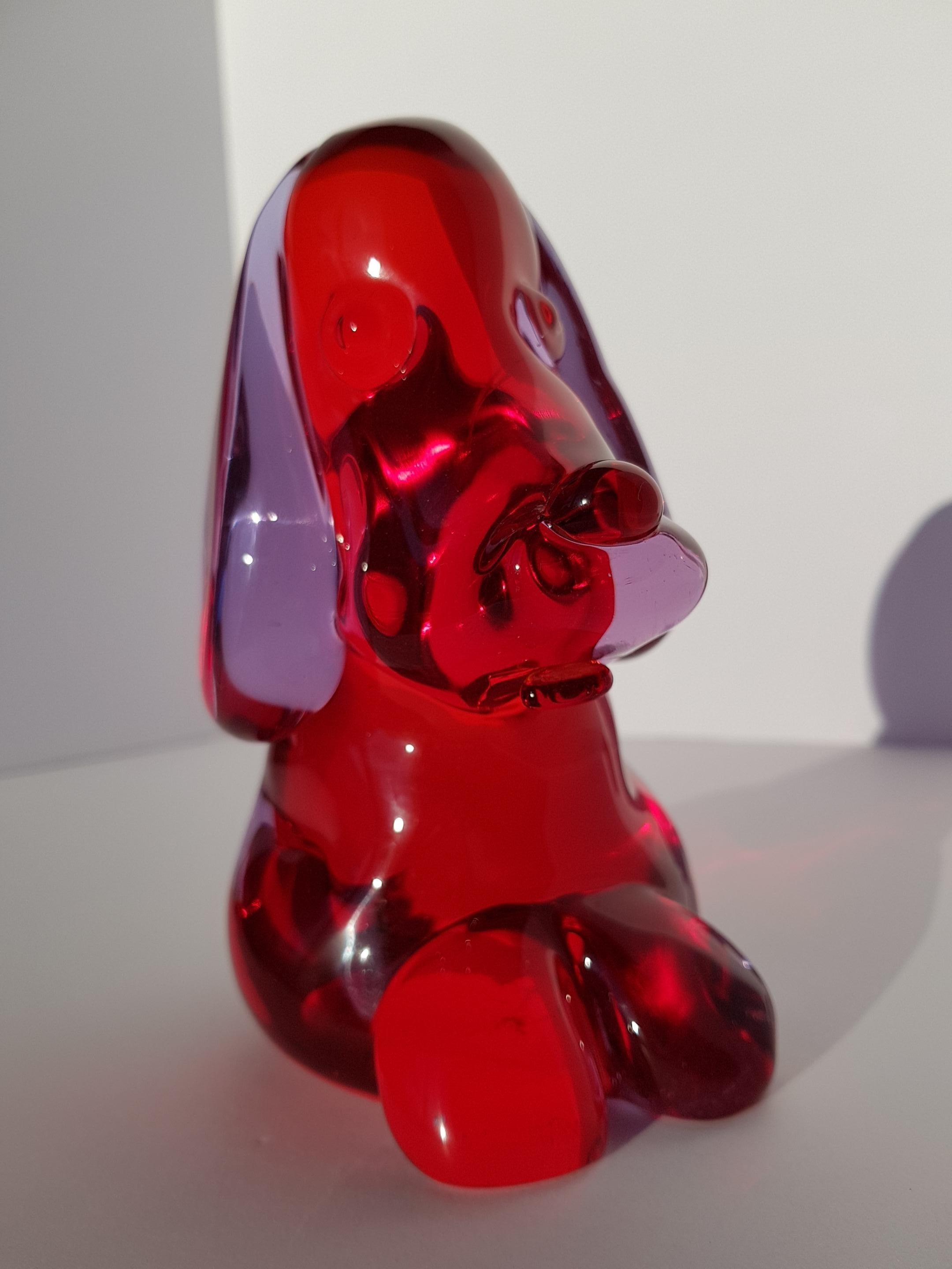 Scultura di cane in vetro di Murano Seguso Barbini Sommerso Alessandrite Rosso In condizioni buone in vendita a Palm Beach, FL