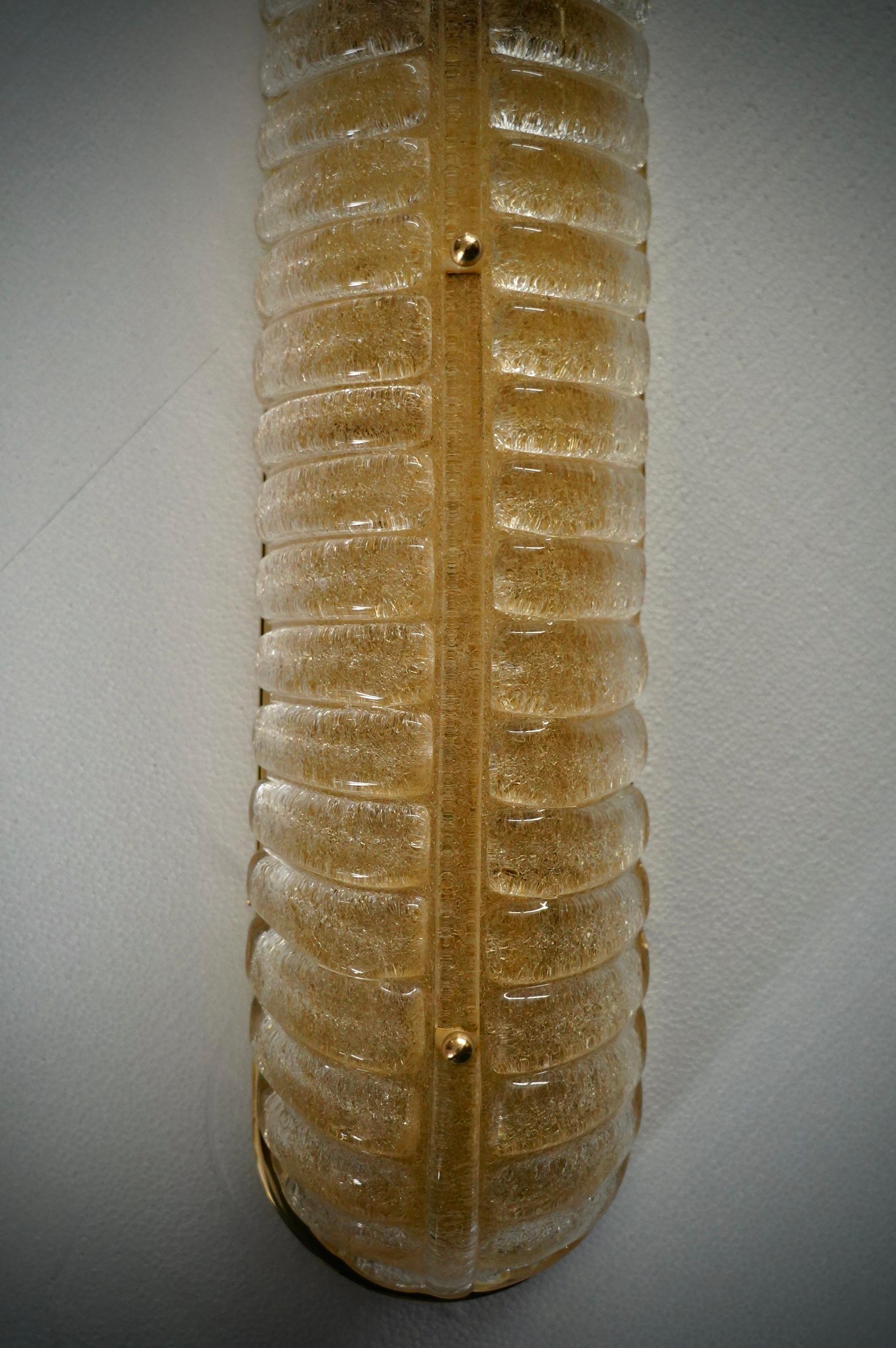 Italiano Applique e sconsigliere in vetro artistico di Murano, colore oro e ottone, 2000 in vendita