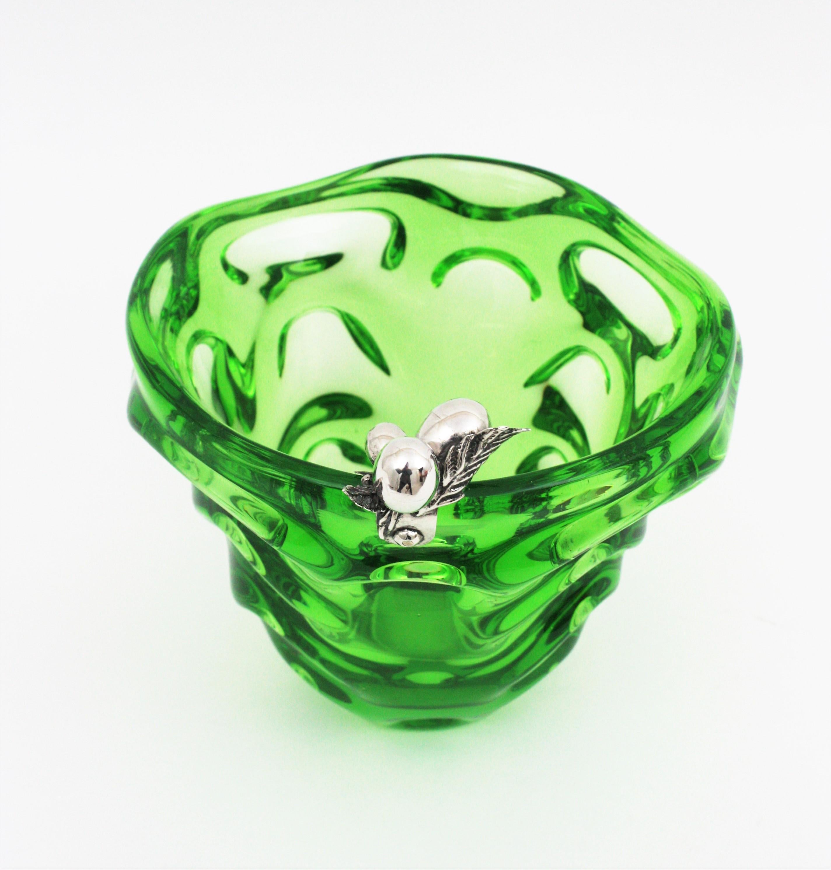 Murano Art Glass Green Centerpiece Vase with Sterling Silver Fruits Detail 2
