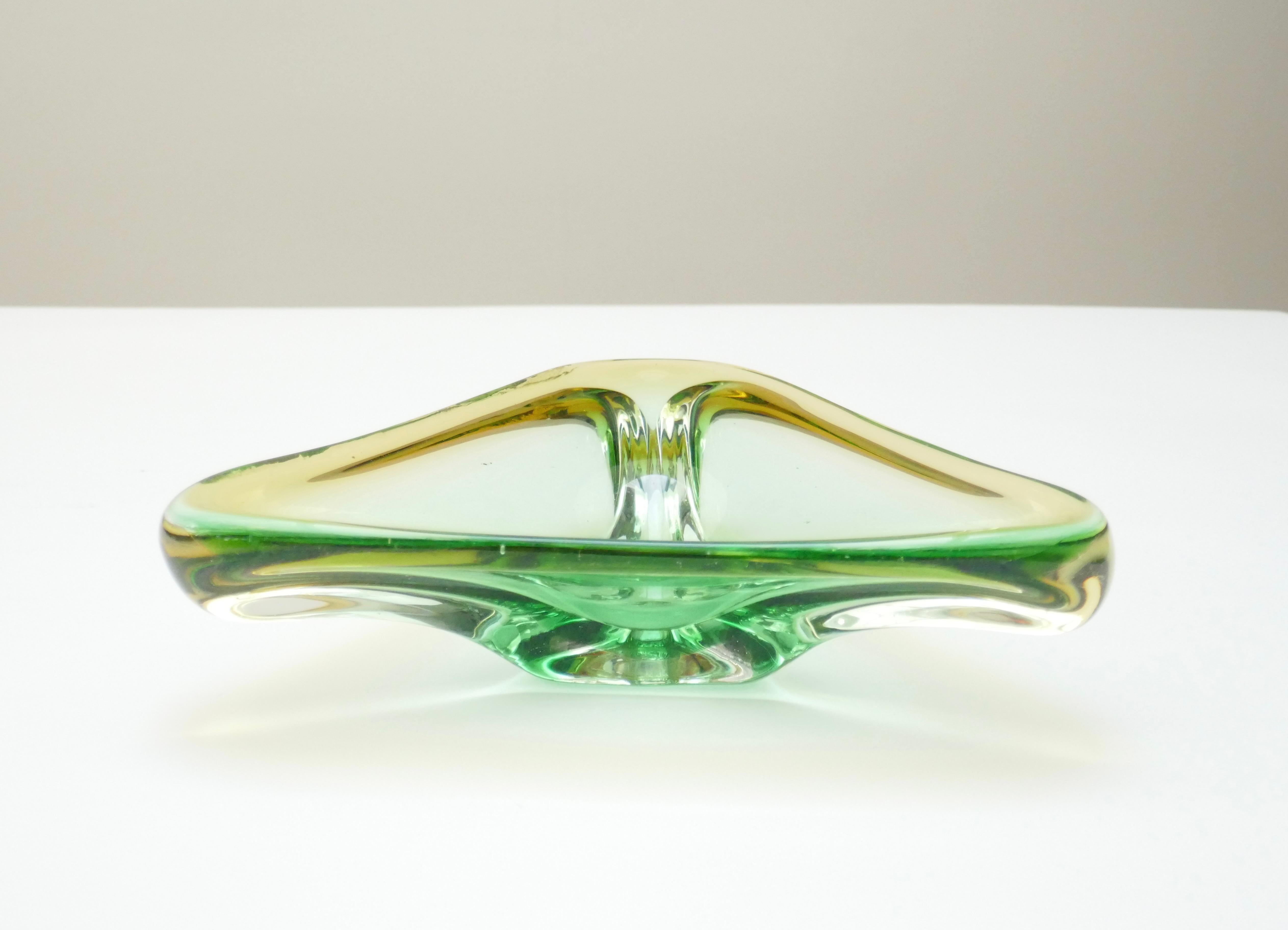 Murano Art Glass Green, Clear and Amber Bowl/Videpoche, Italy 1960s For Sale 1