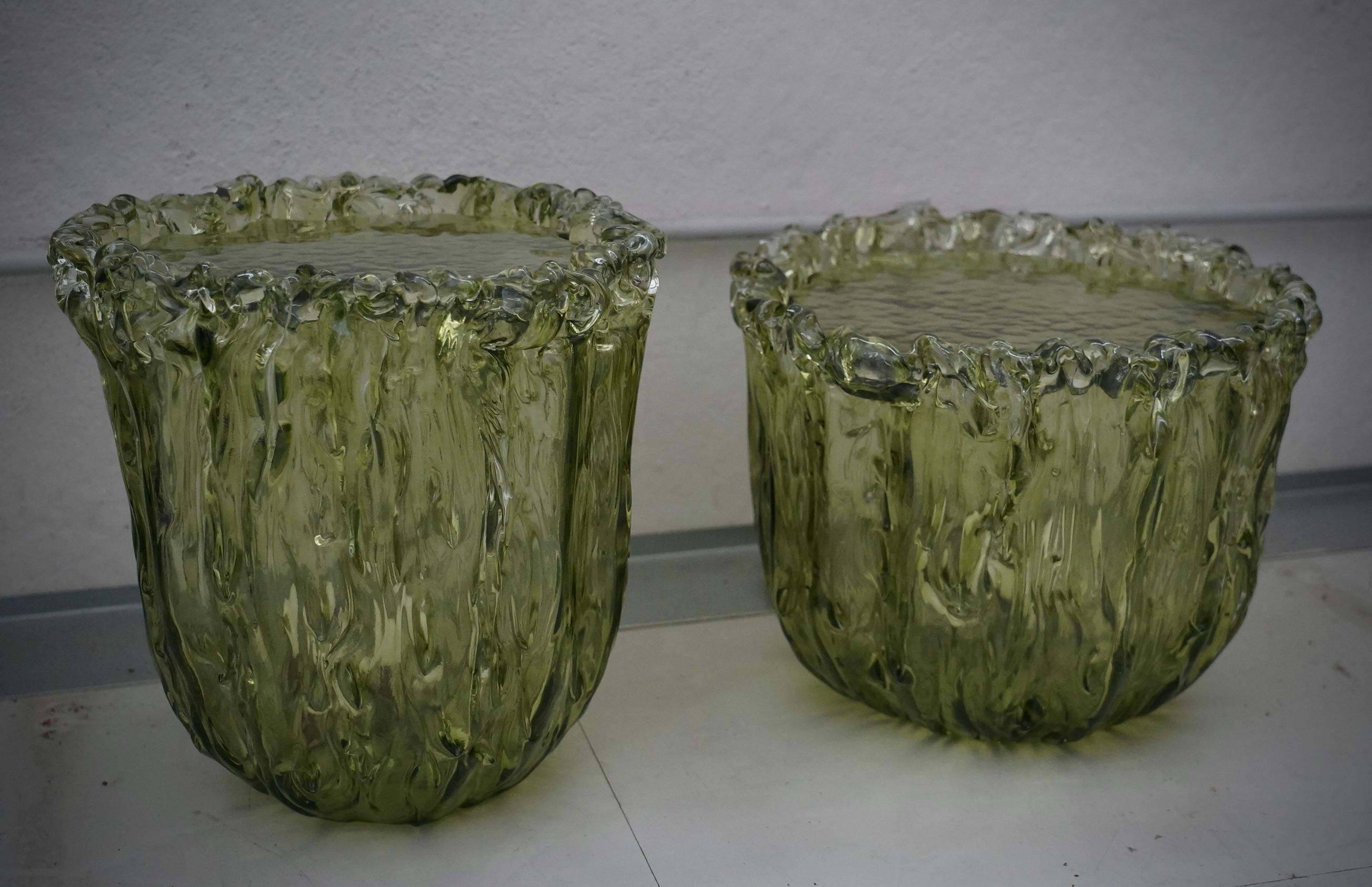 Table d'appoint italienne du milieu du siècle en verre d'art Murano Greene & Greene, 2020 en vente 4