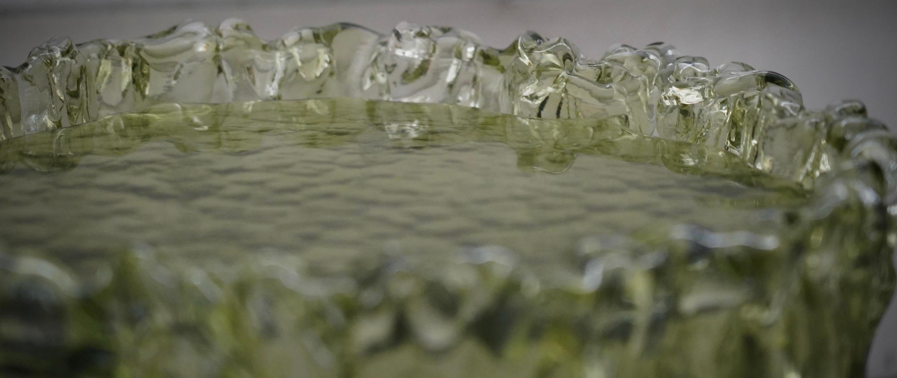 Table d'appoint italienne du milieu du siècle en verre d'art Murano Greene & Greene, 2020 en vente 2