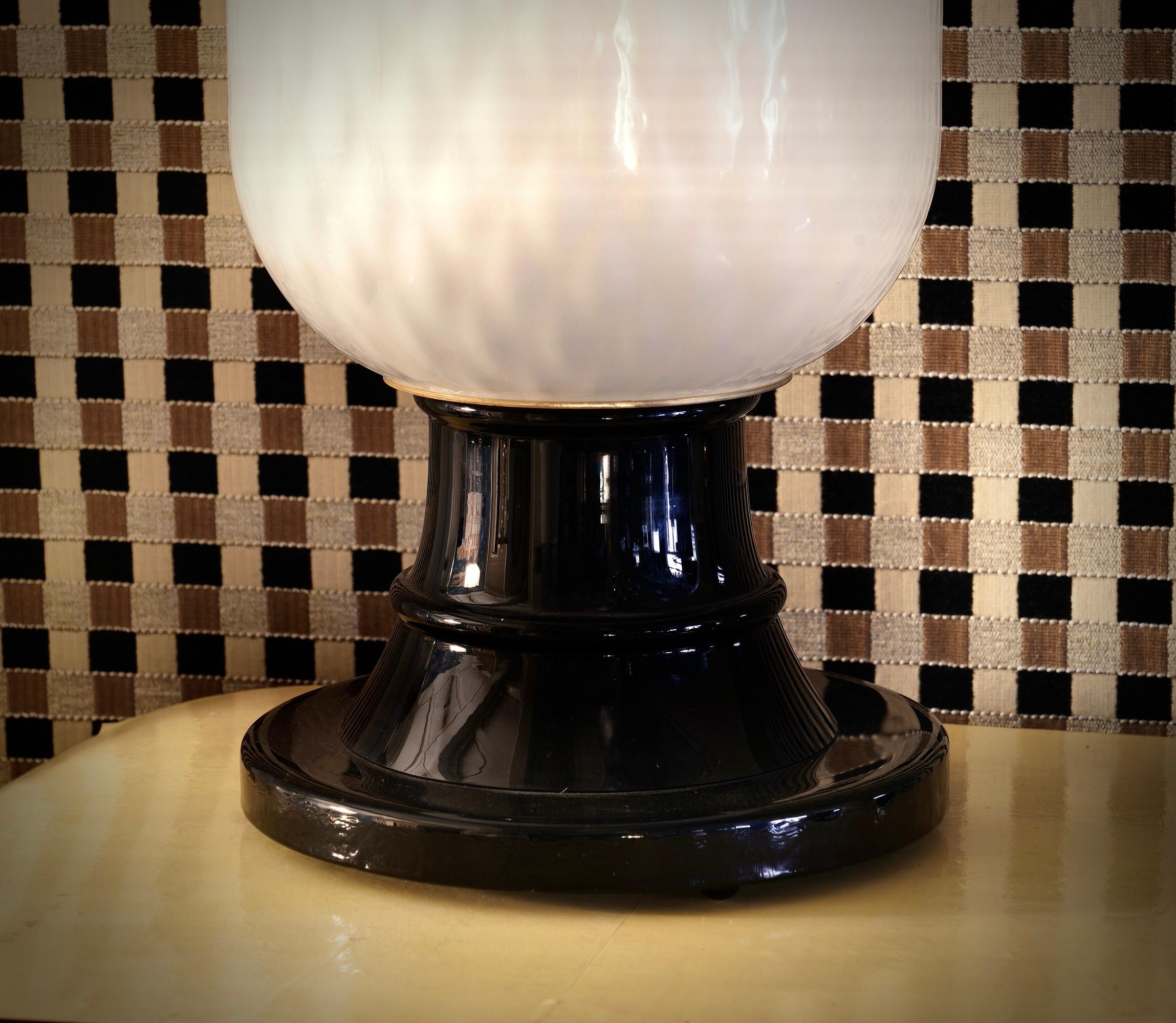 Mid-20th Century Murano Black and White Art Glass Mid-Century Italian Table Lamp, 1960