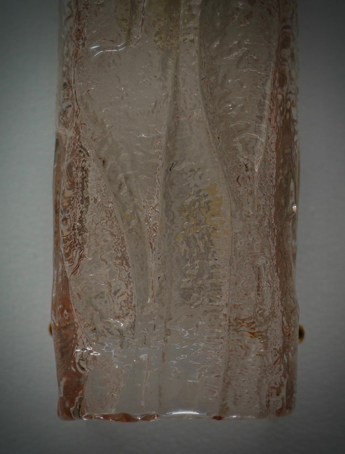 XXI secolo e contemporaneo Lampada da parete e applique in vetro artistico di Murano di colore rosa chiaro, 2000 in vendita