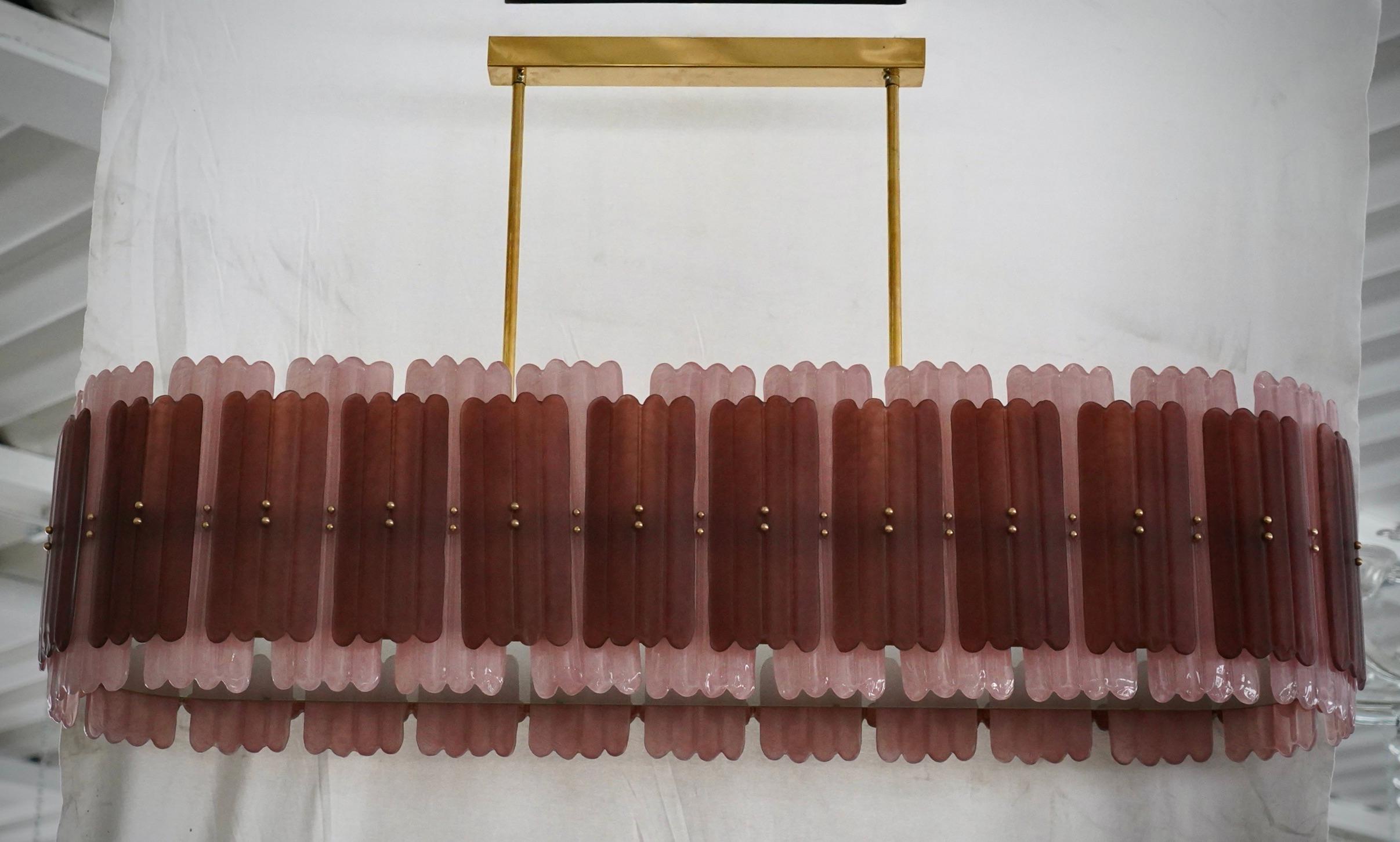 Lustre et pendentif ovale en verre d'art de Murano de couleur rose du milieu du siècle, 2020 Bon état - En vente à Rome, IT