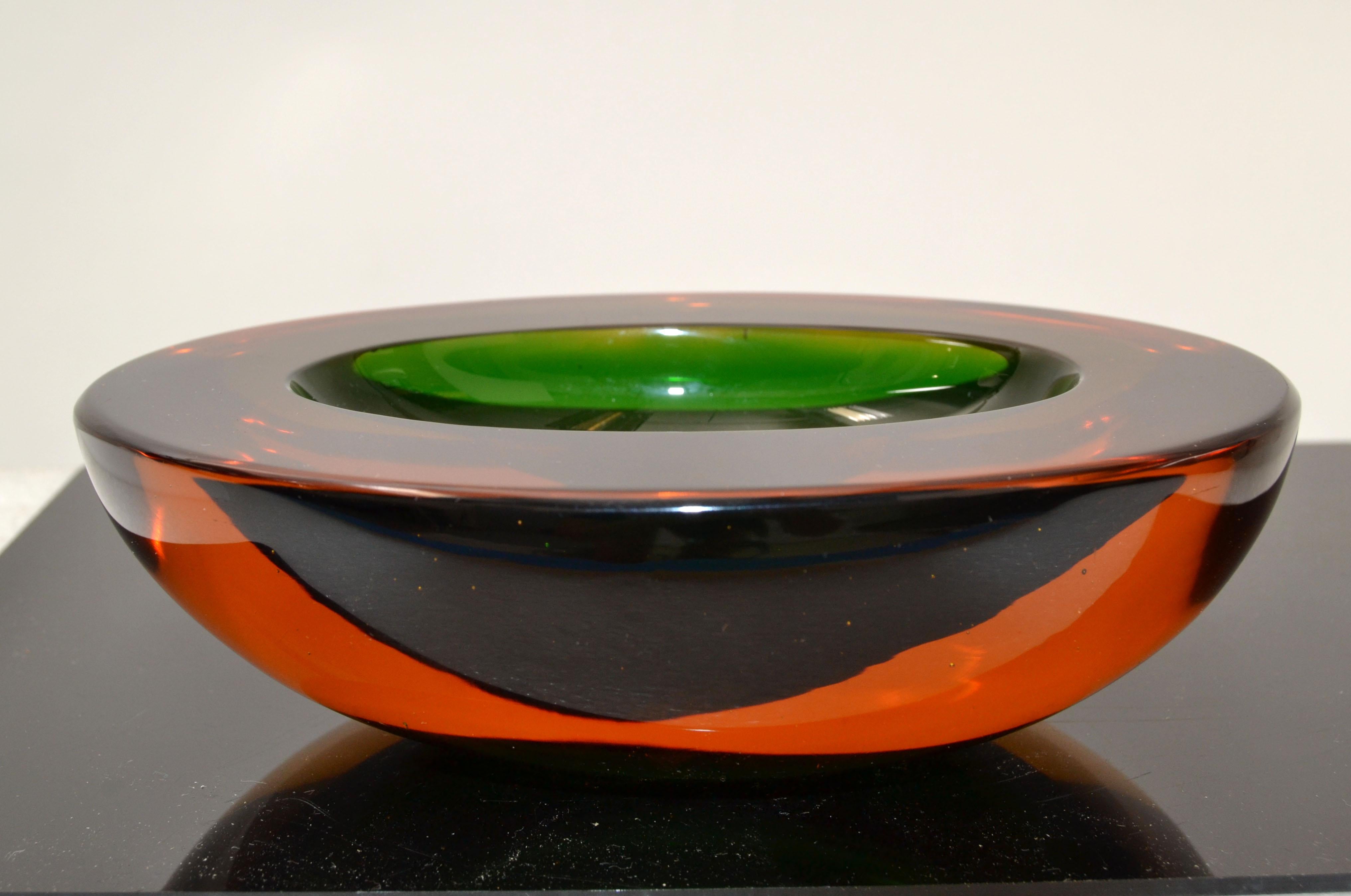 Murano Art Glass Oval Red, Orange & Green Blown Glass Catchall, Bowl Italy 1960 For Sale 2