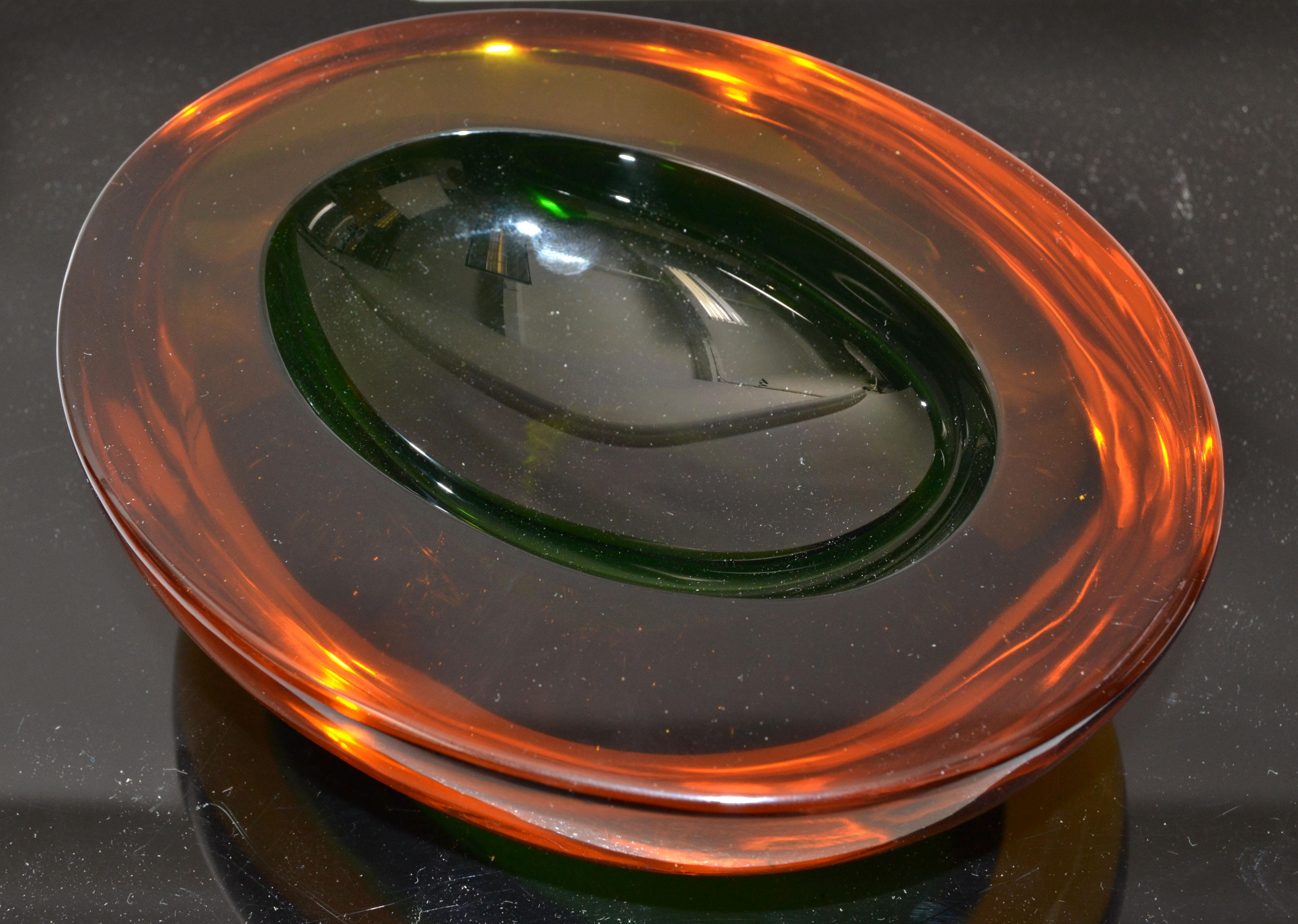 Murano Art Glass Oval Red, Orange & Green Blown Glass Catchall, Bowl Italy 1960 For Sale 3