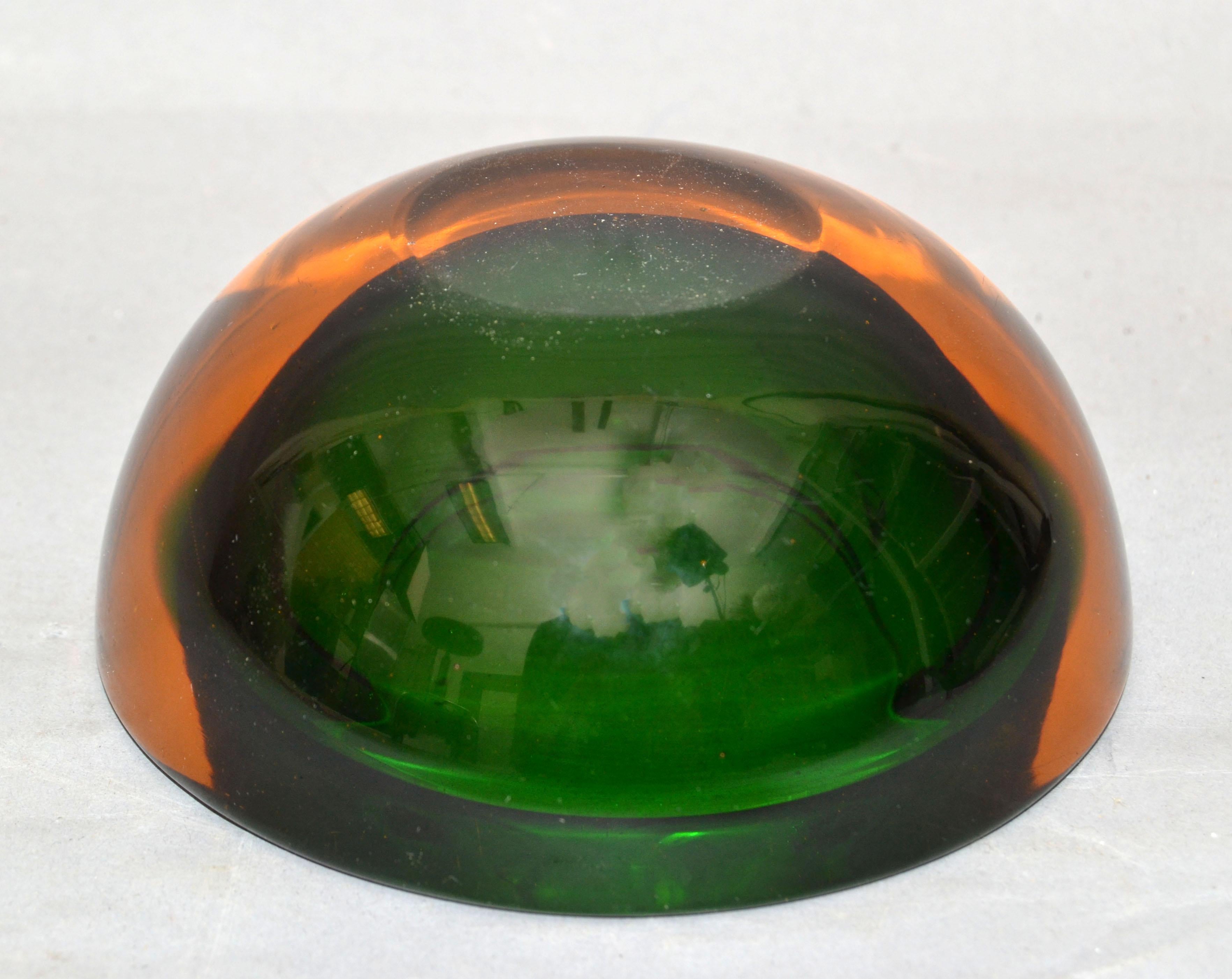 Murano Art Glass Round Amber & Green Blown Glass Catchall Bowl, Italy, 1960 For Sale 1