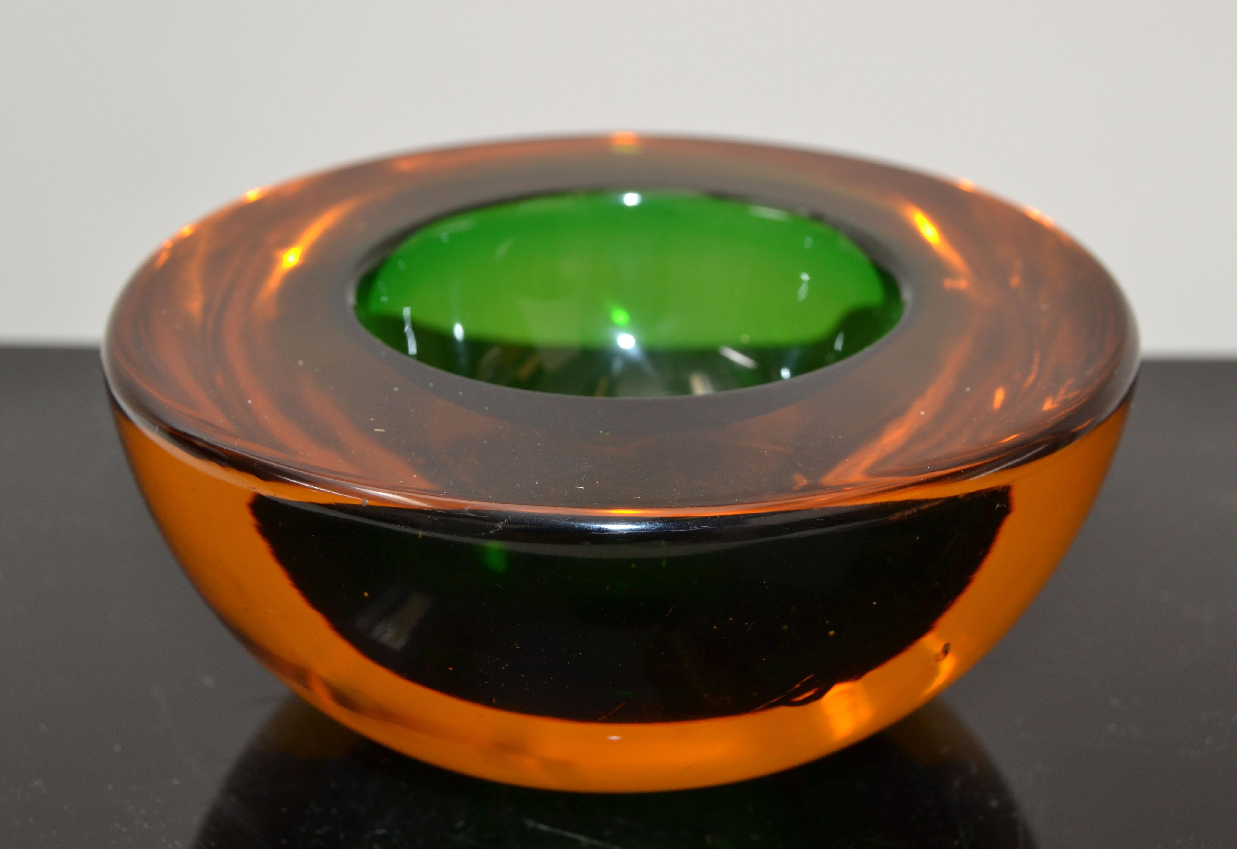 Italian Murano Art Glass Round Amber & Green Blown Glass Catchall Bowl, Italy, 1960 For Sale