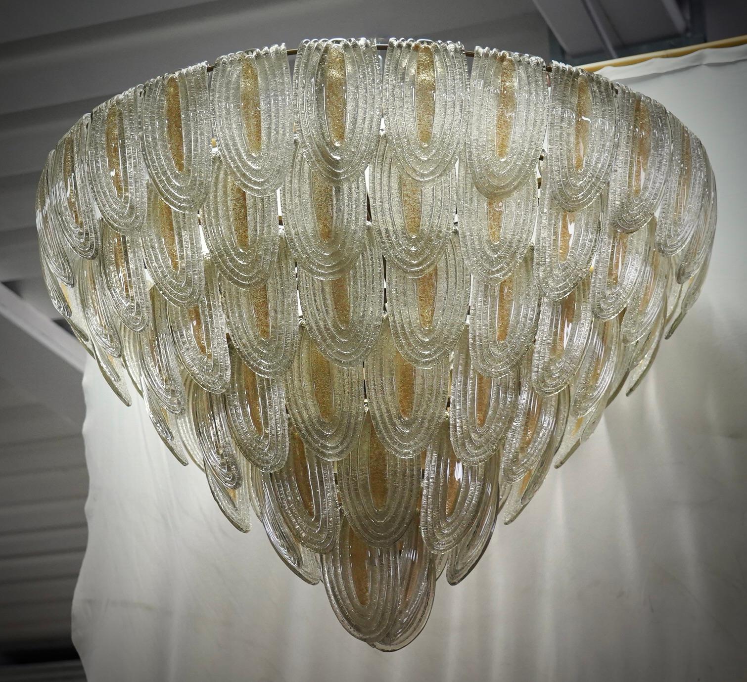 Murano Art Glass Round Gold and Transparent Color Mid-Century Chandeliers, 2000 In Good Condition For Sale In Rome, IT