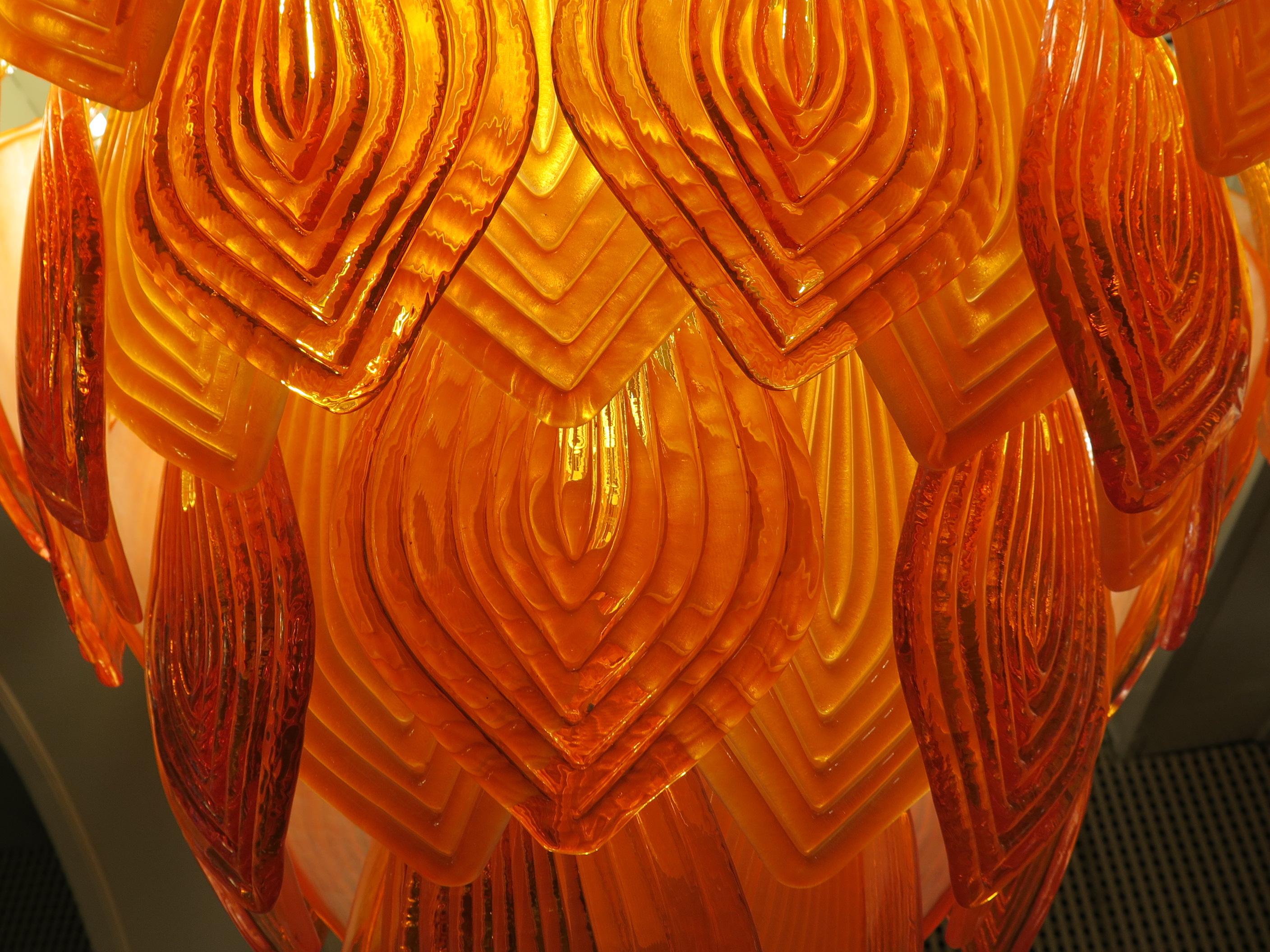 italien Lustre et pendentif Art déco en verre d'art de Murano rond de couleur orange, 1940 en vente