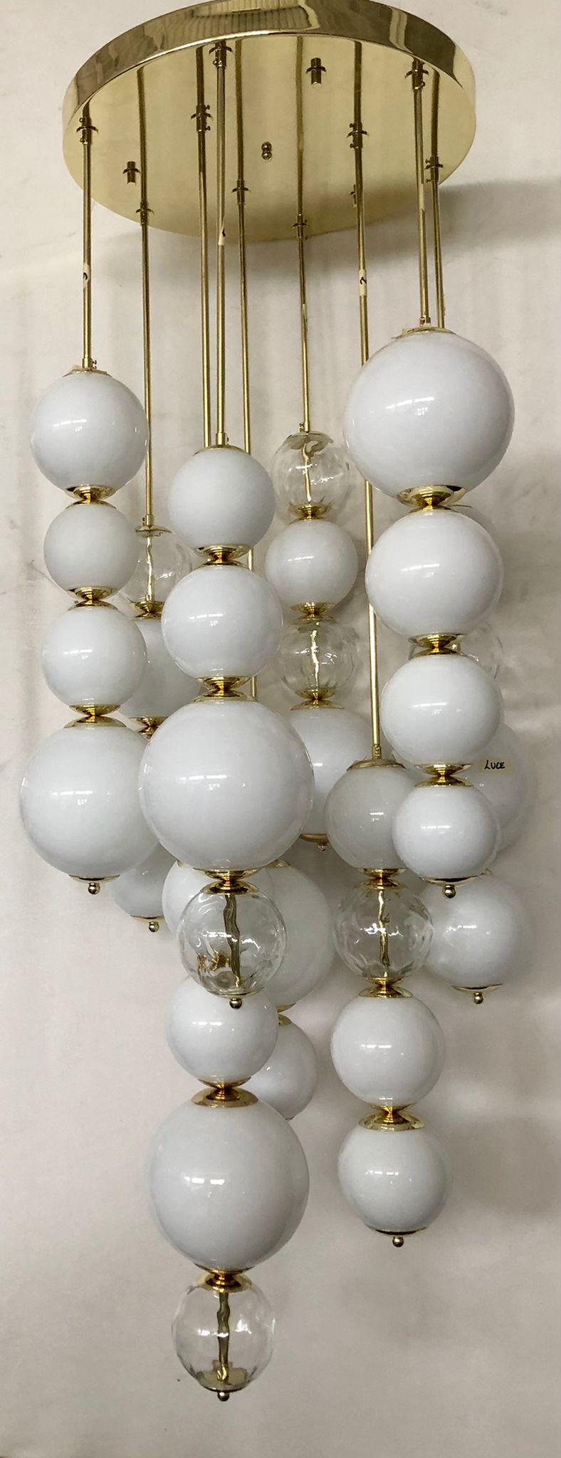 Late 20th Century Murano Art Glass Round White Color and Transparent Chandelier and Pendant, 1980 For Sale